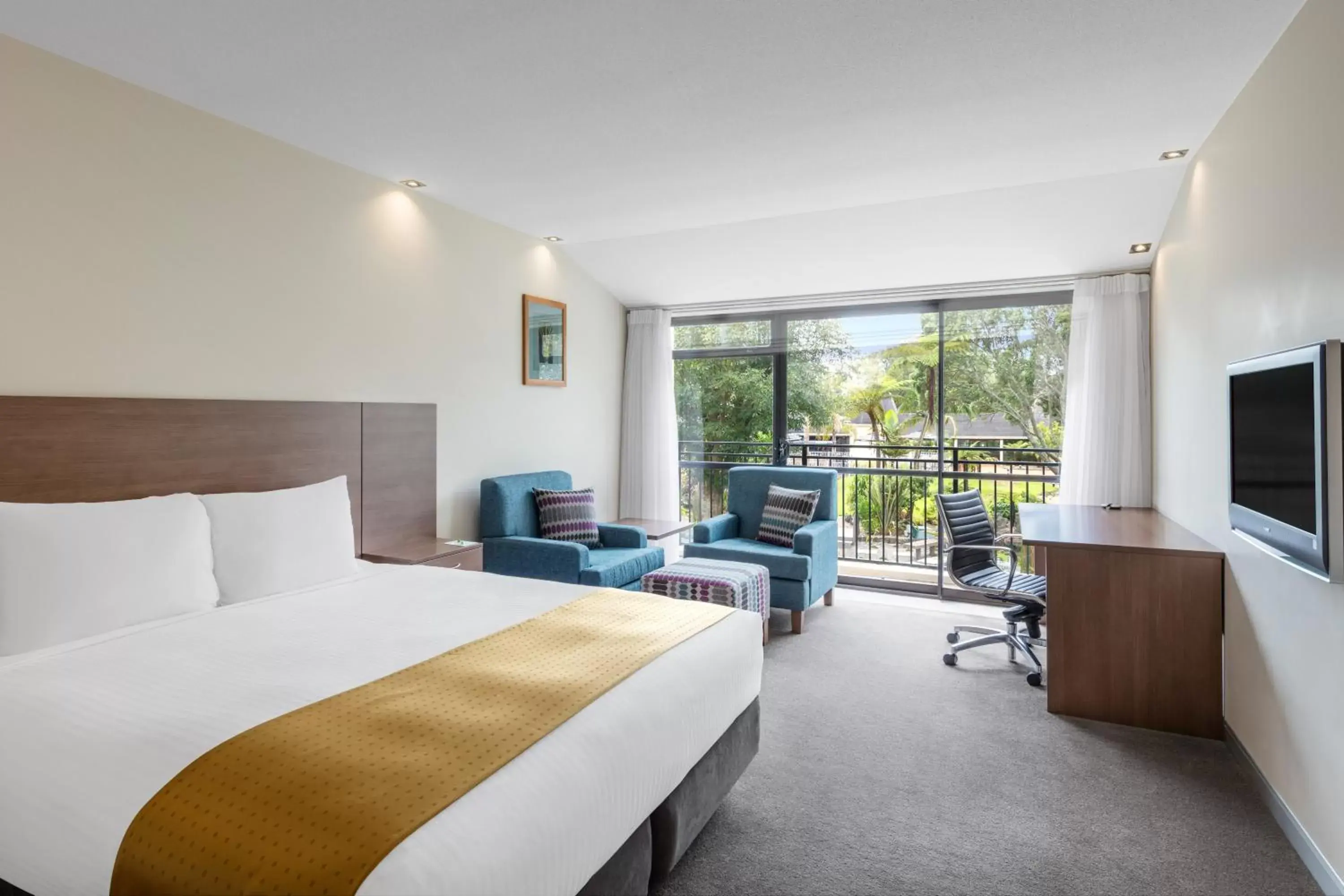 Photo of the whole room in Holiday Inn Auckland Airport, an IHG Hotel