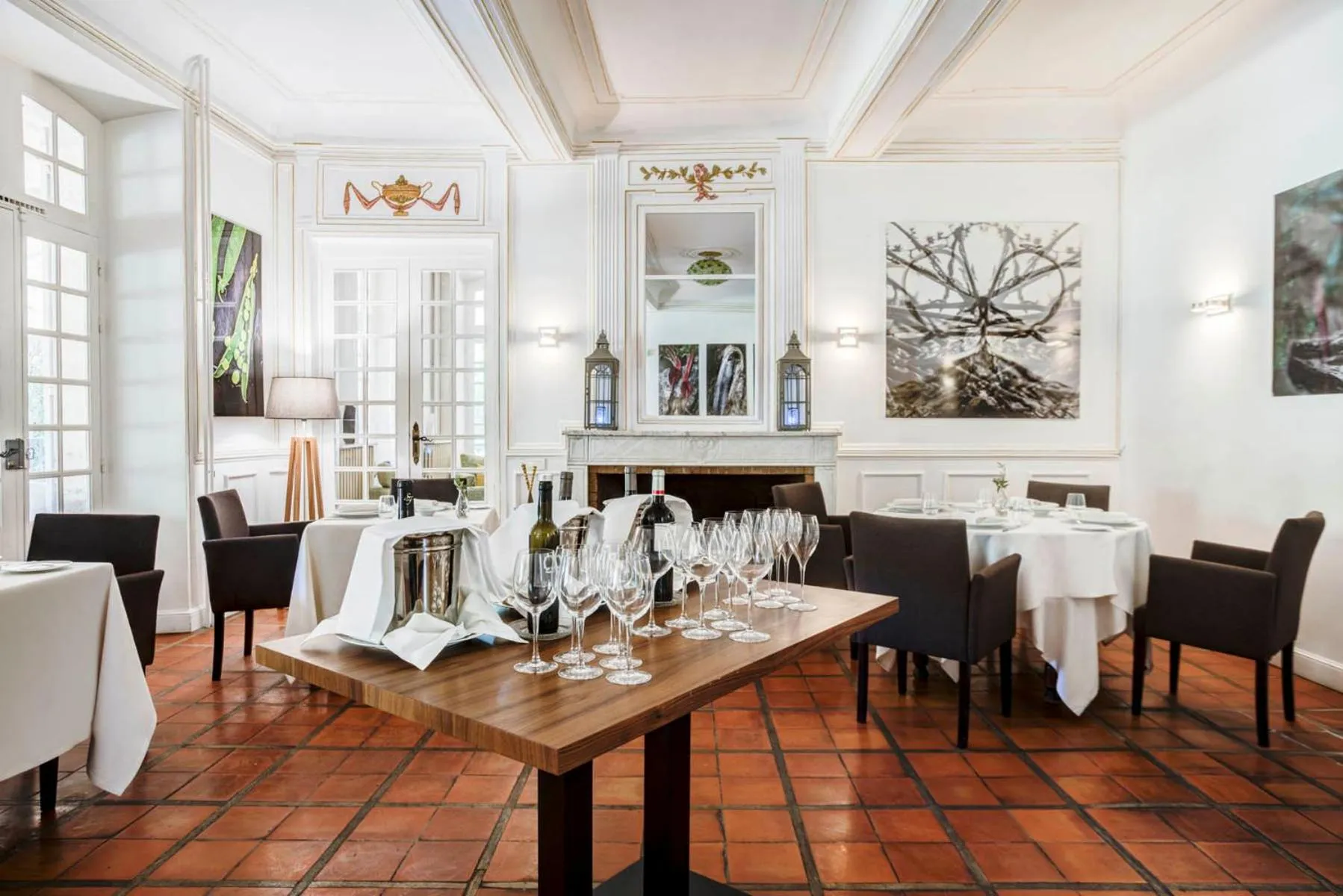 Restaurant/places to eat in Moulin de Vernègues Hôtel & Spa