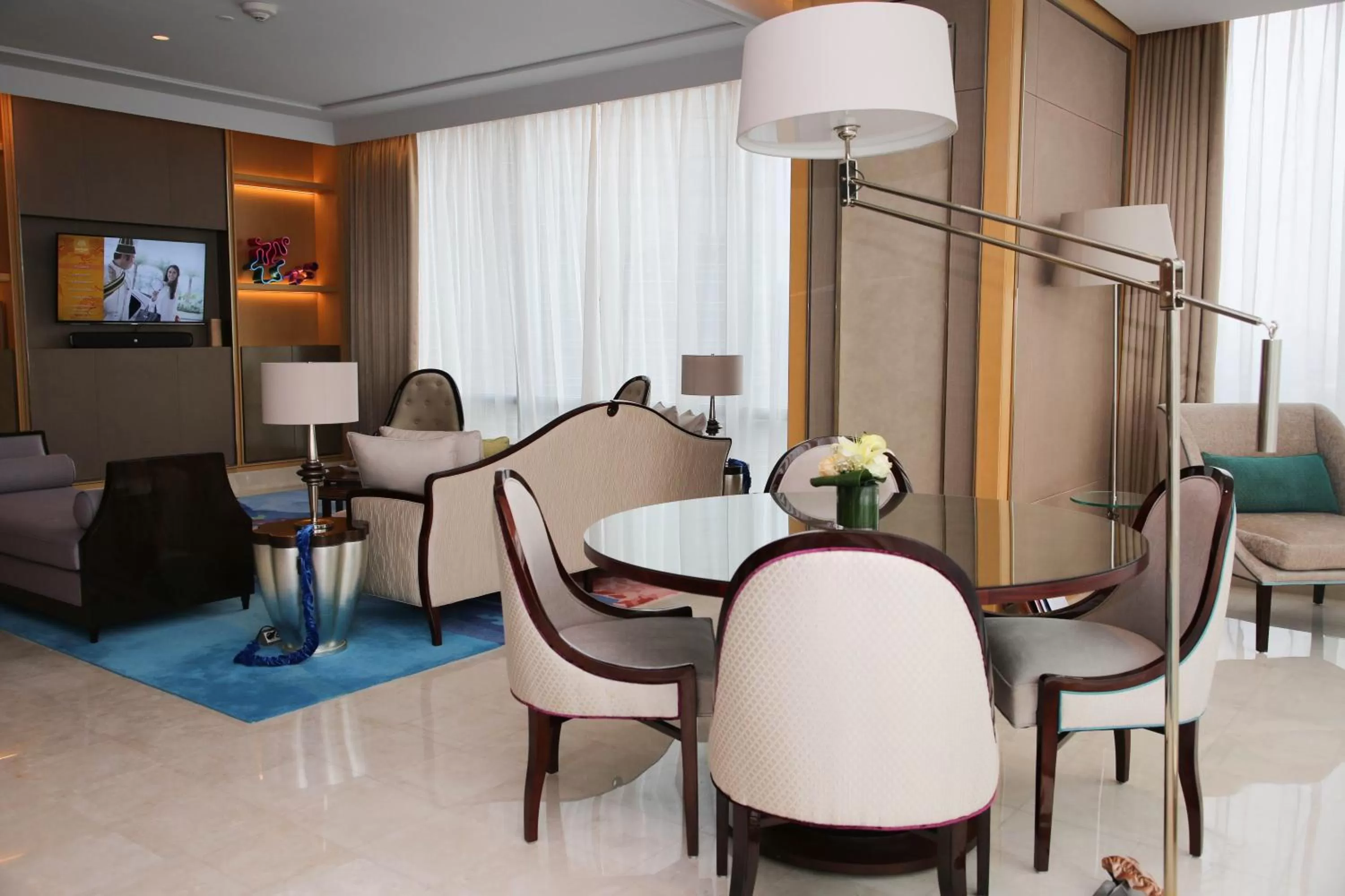 Dining area in Raffles Jakarta