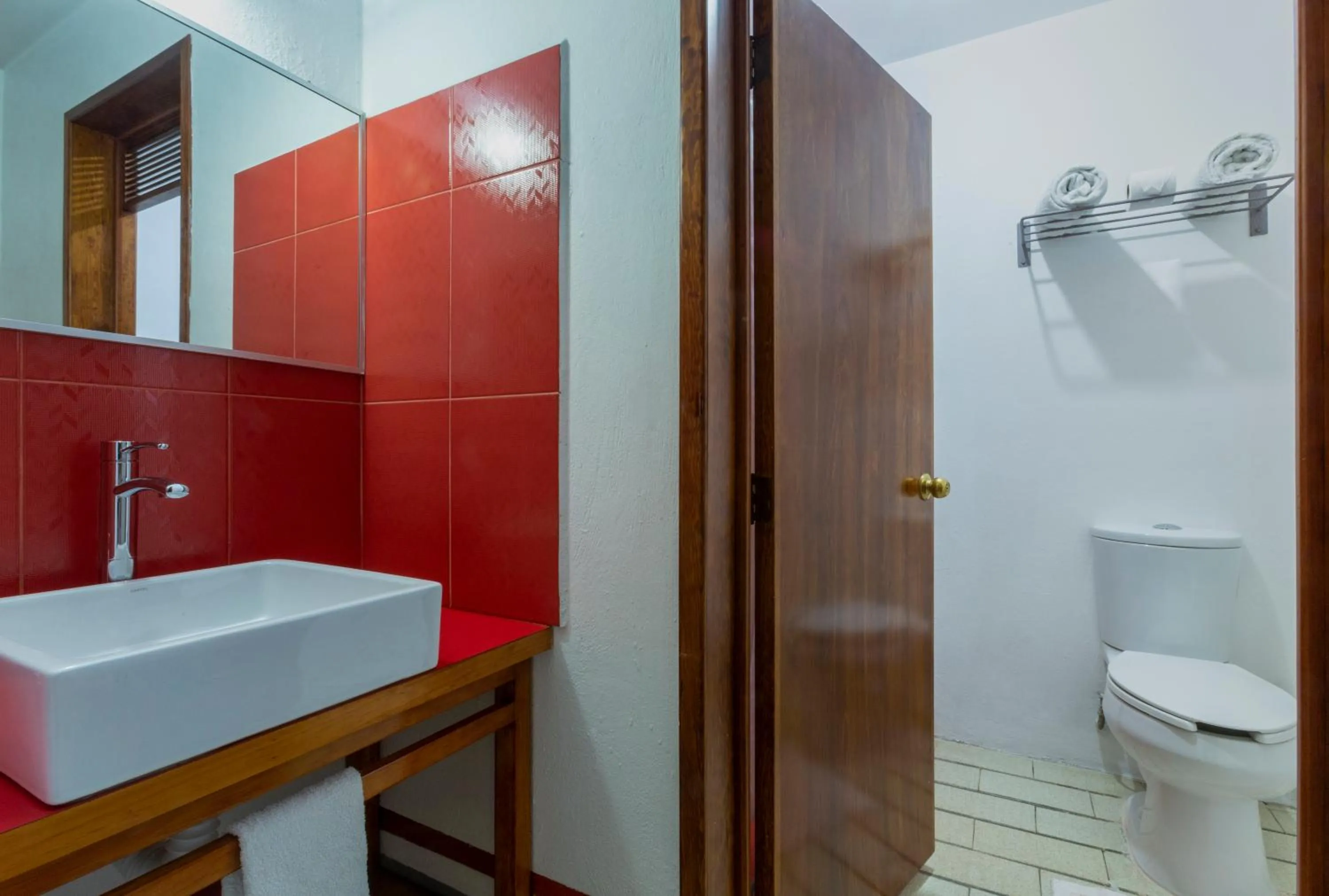 Bathroom in Hotel Posada el Cid