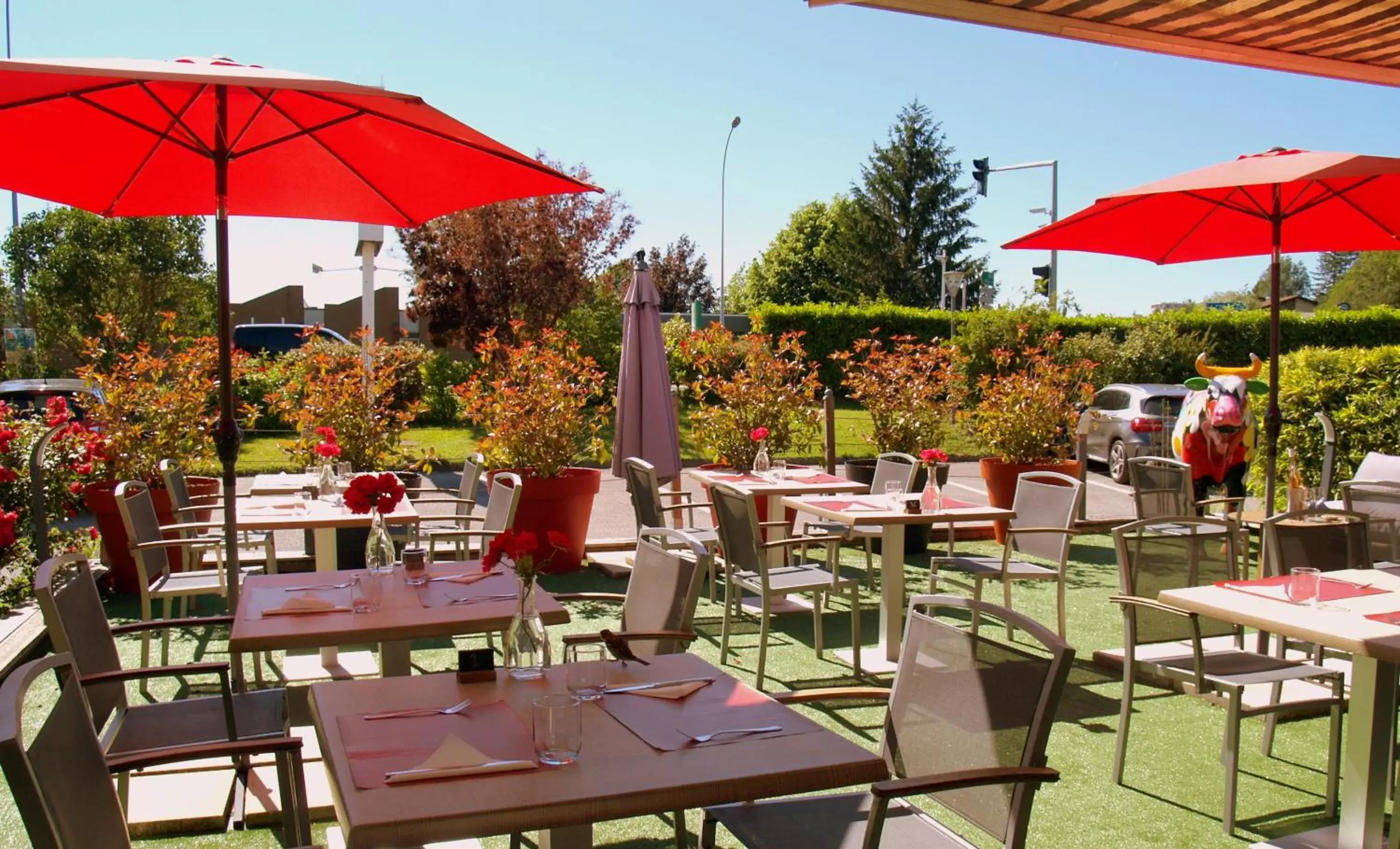 Patio, Restaurant/Places to Eat in The Originals Annemasse Sud - Porte de Genève