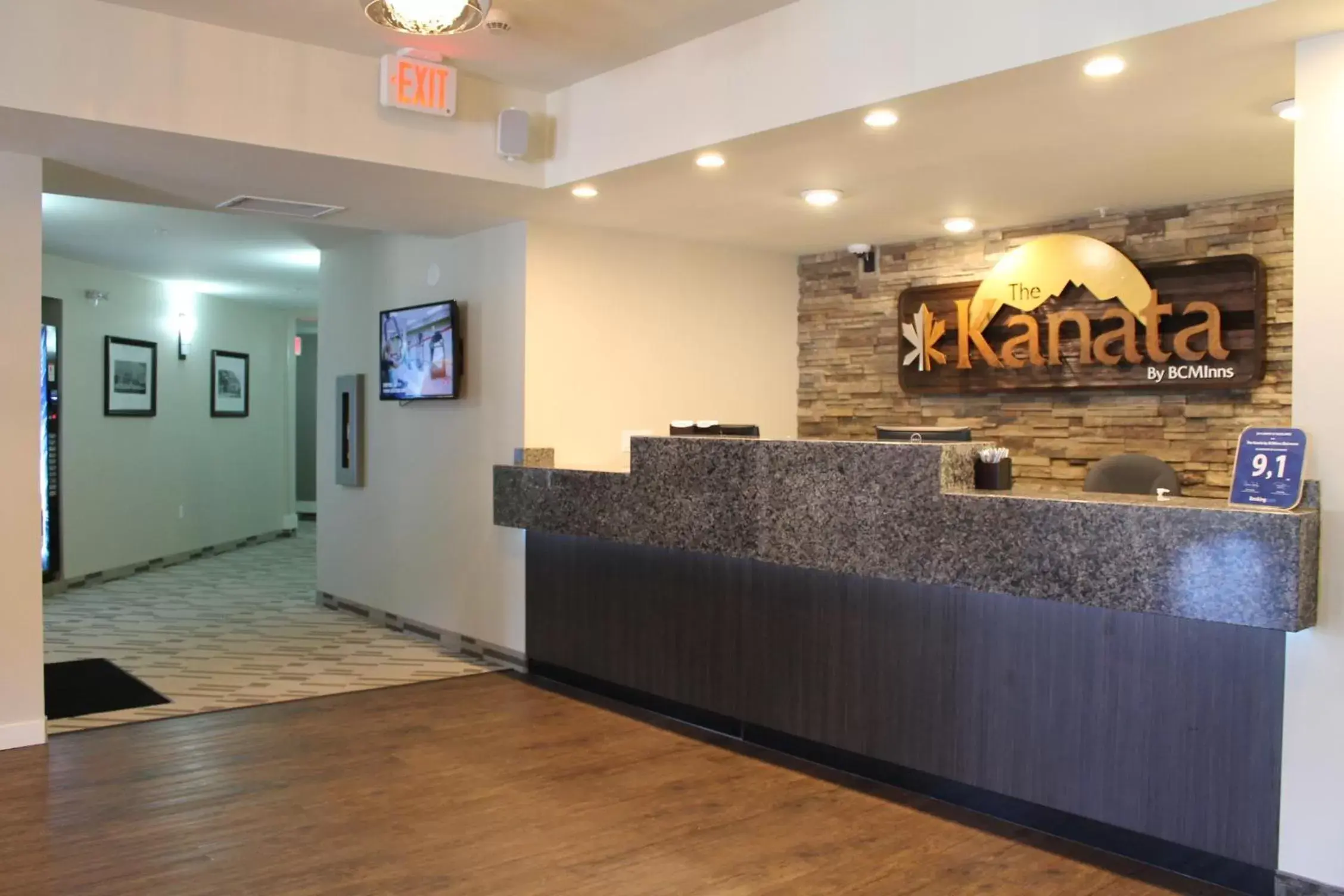 Lobby or reception, Lobby/Reception in The Kanata by BCMInns Blairmore