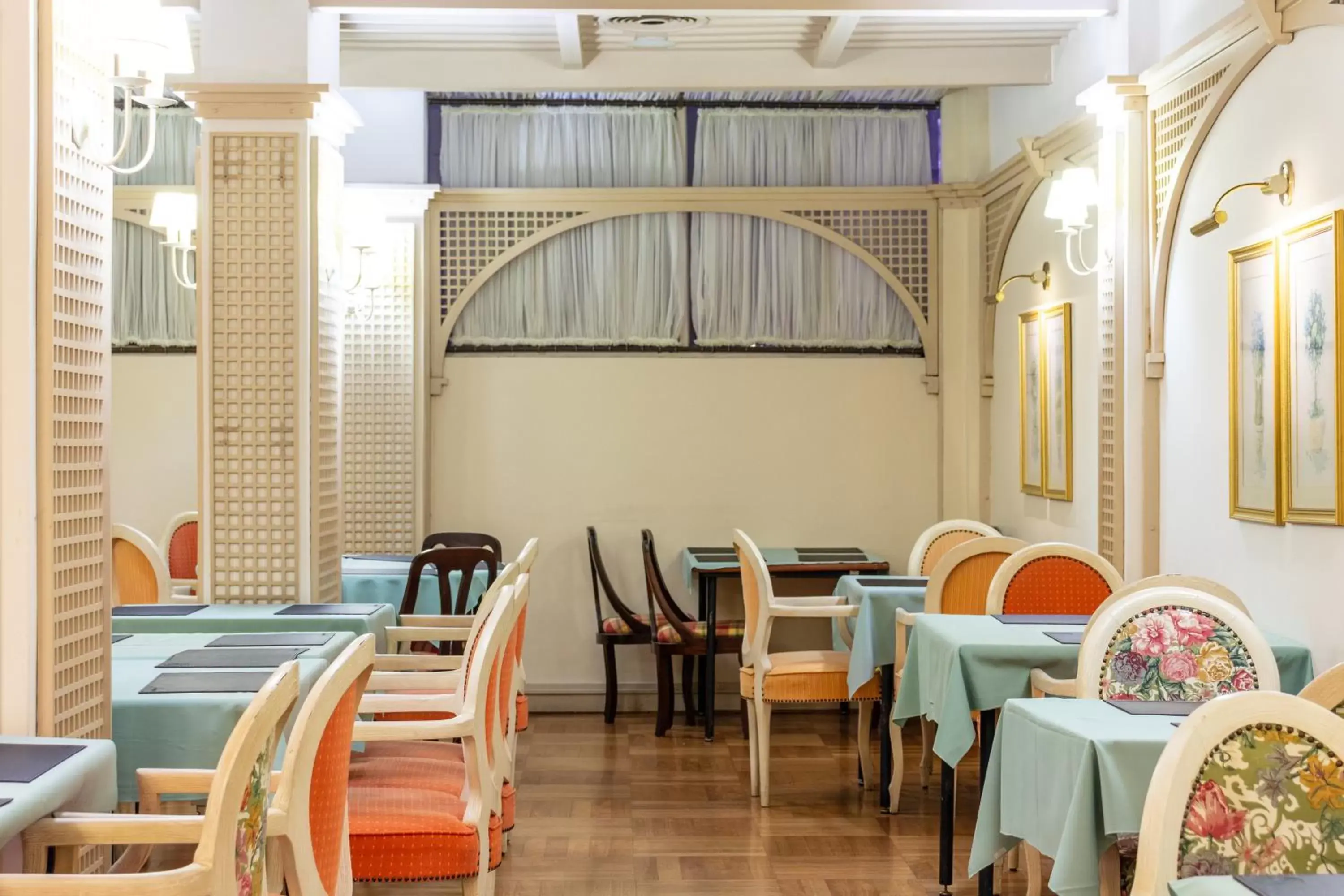 Restaurant/places to eat in Lancaster Hotel by Castelo Itaipava Restaurant/places to eat in Lancaster Hotel by Castelo Itaipava