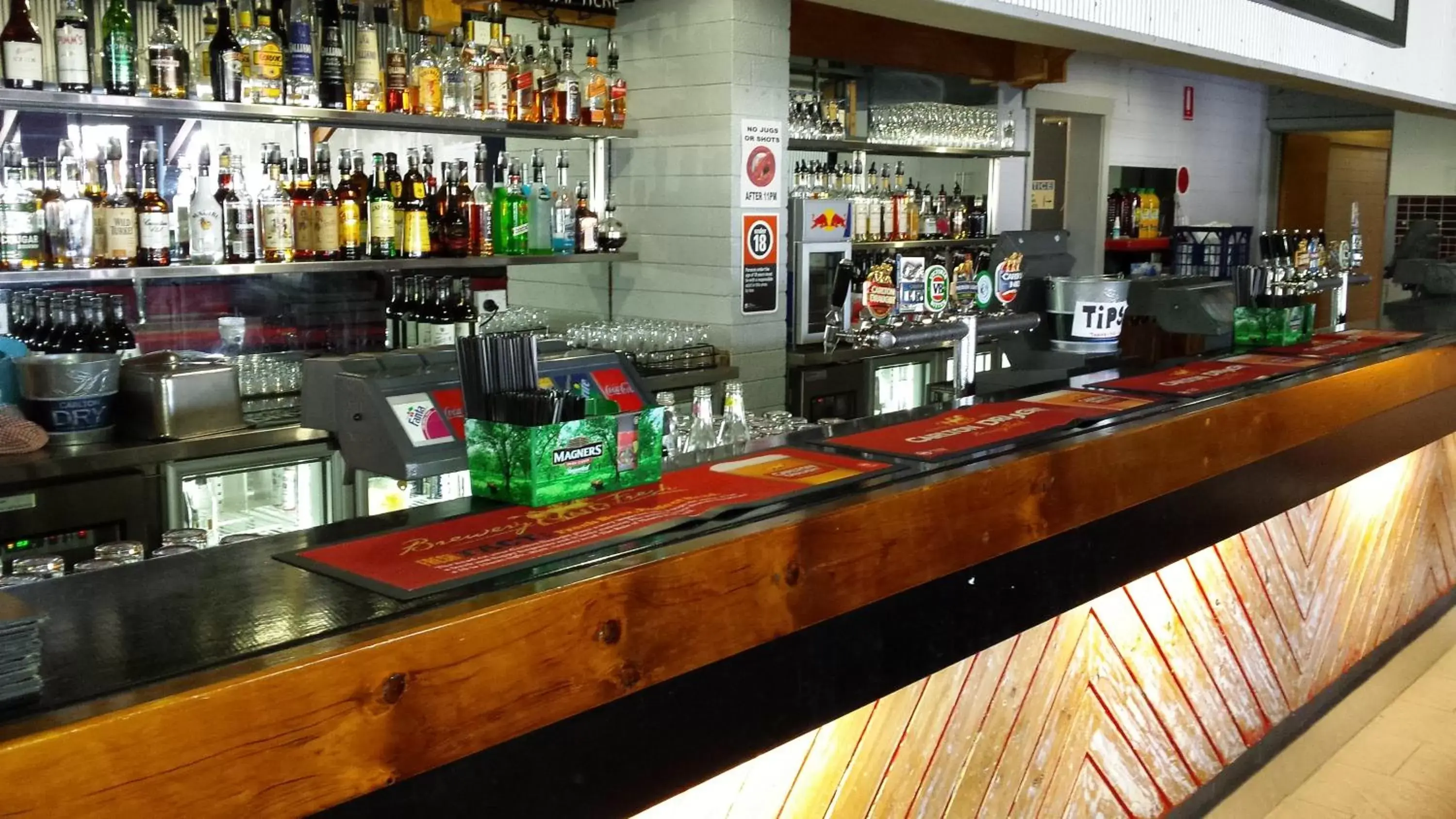 Lounge or bar, Lounge/Bar in Lake Jindabyne Hotel