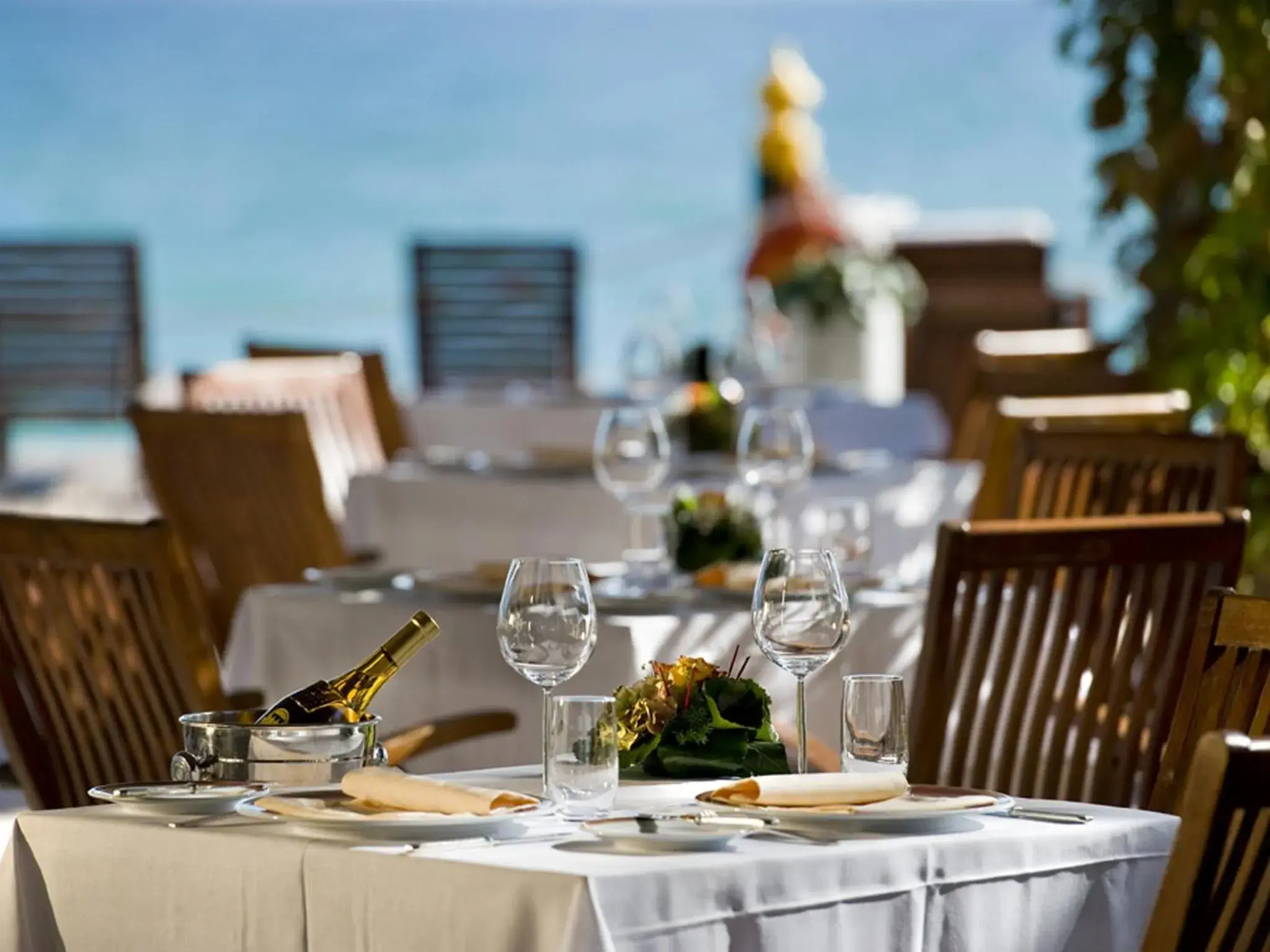 Restaurant/places to eat in Grand Hotel Terme Sirmione Restaurant/places to eat in Grand Hotel Terme Sirmione