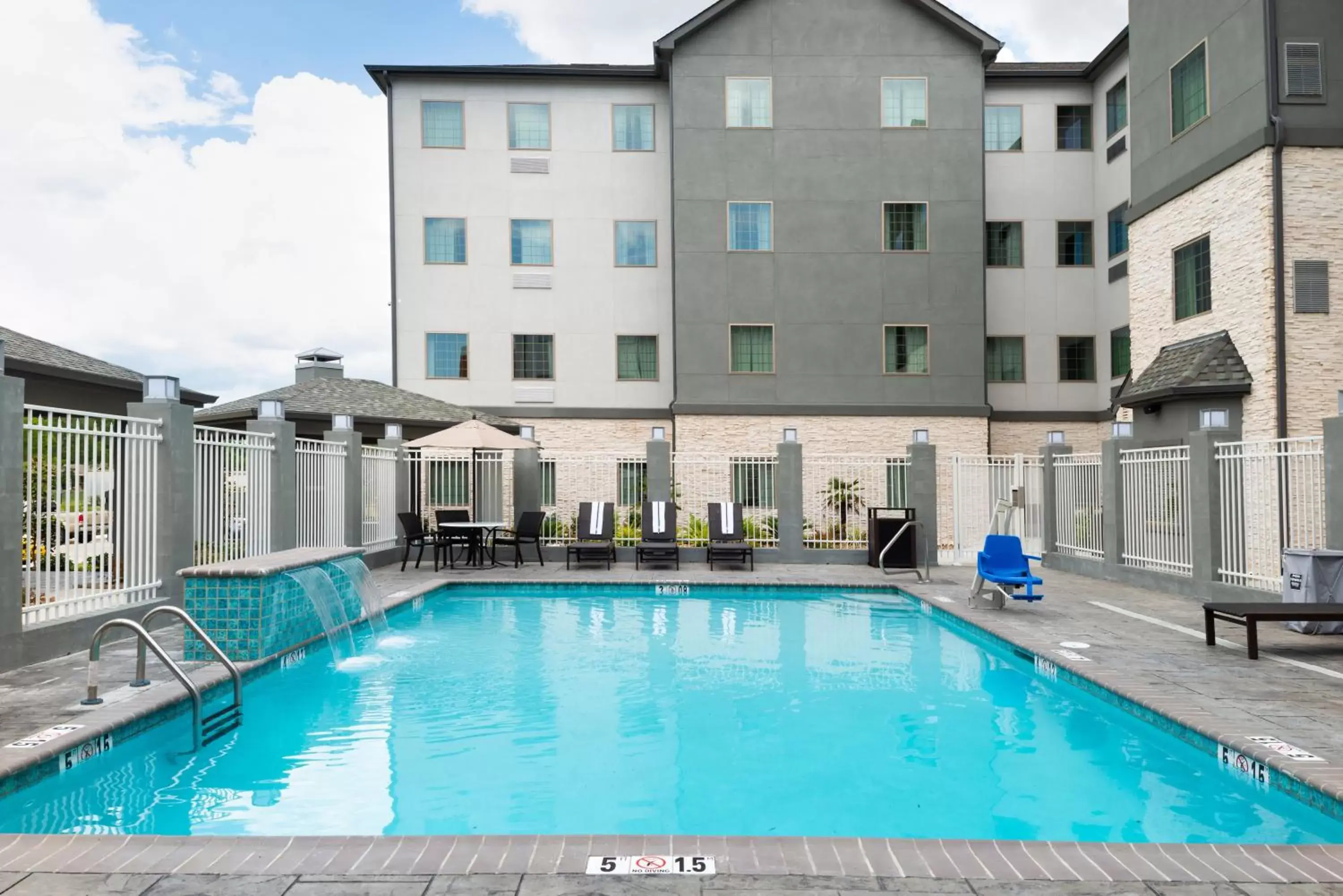 Swimming pool in Staybridge Suites - Lake Charles by IHG Swimming pool in Staybridge Suites - Lake Charles by IHG