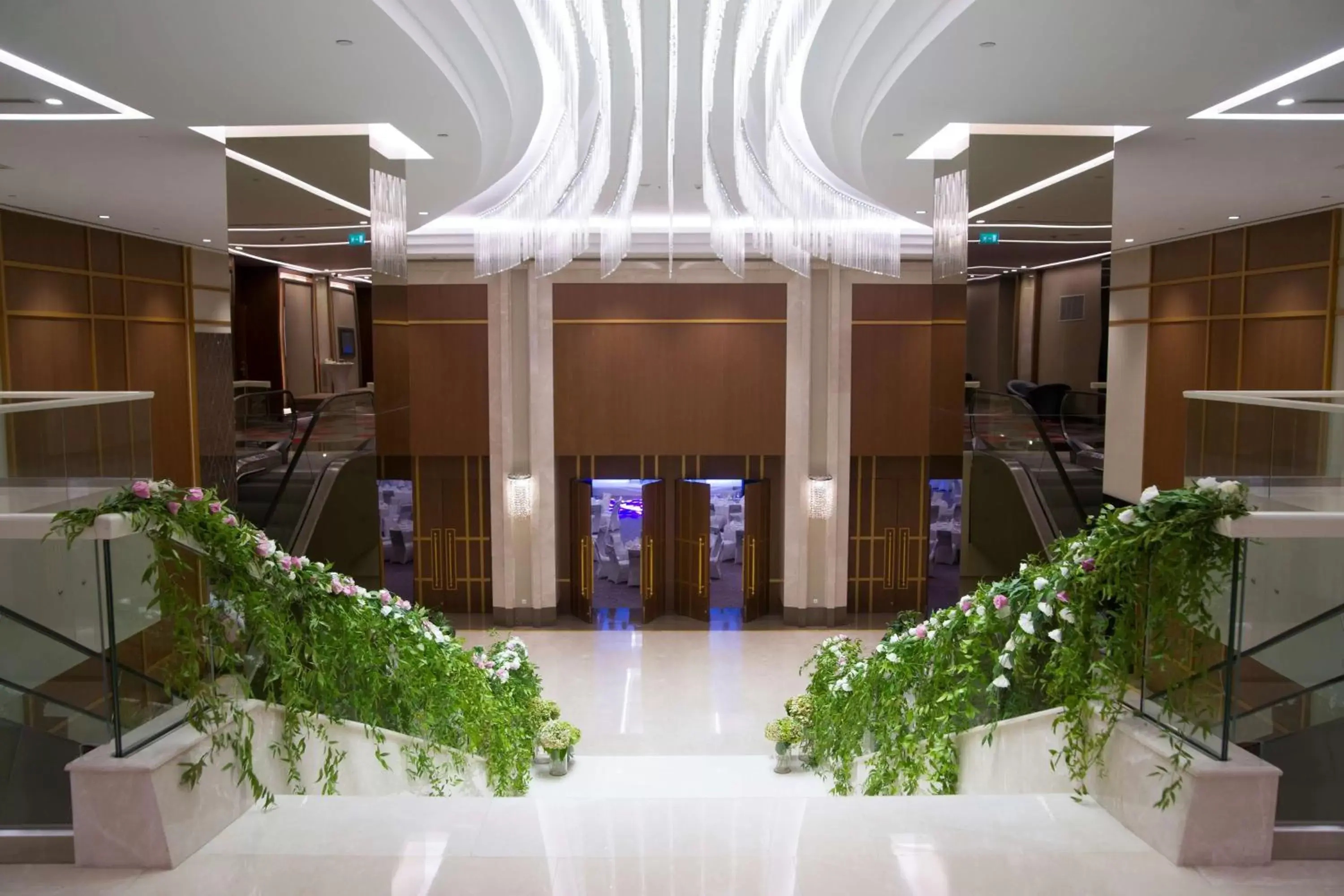 Lobby or reception, Banquet Facilities in Radisson Blu Hotel, Kayseri