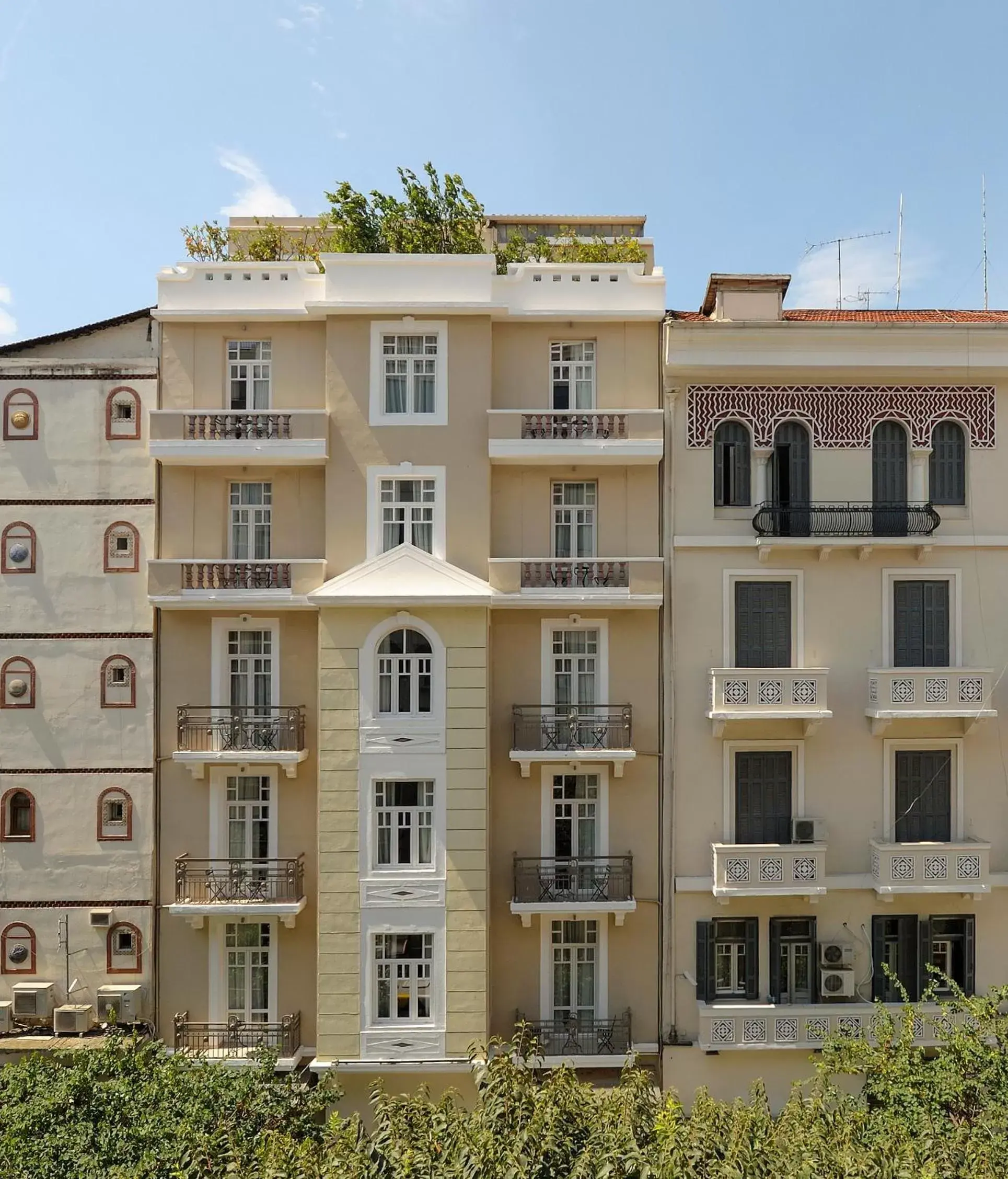 Property Building in The Modernist Thessaloniki