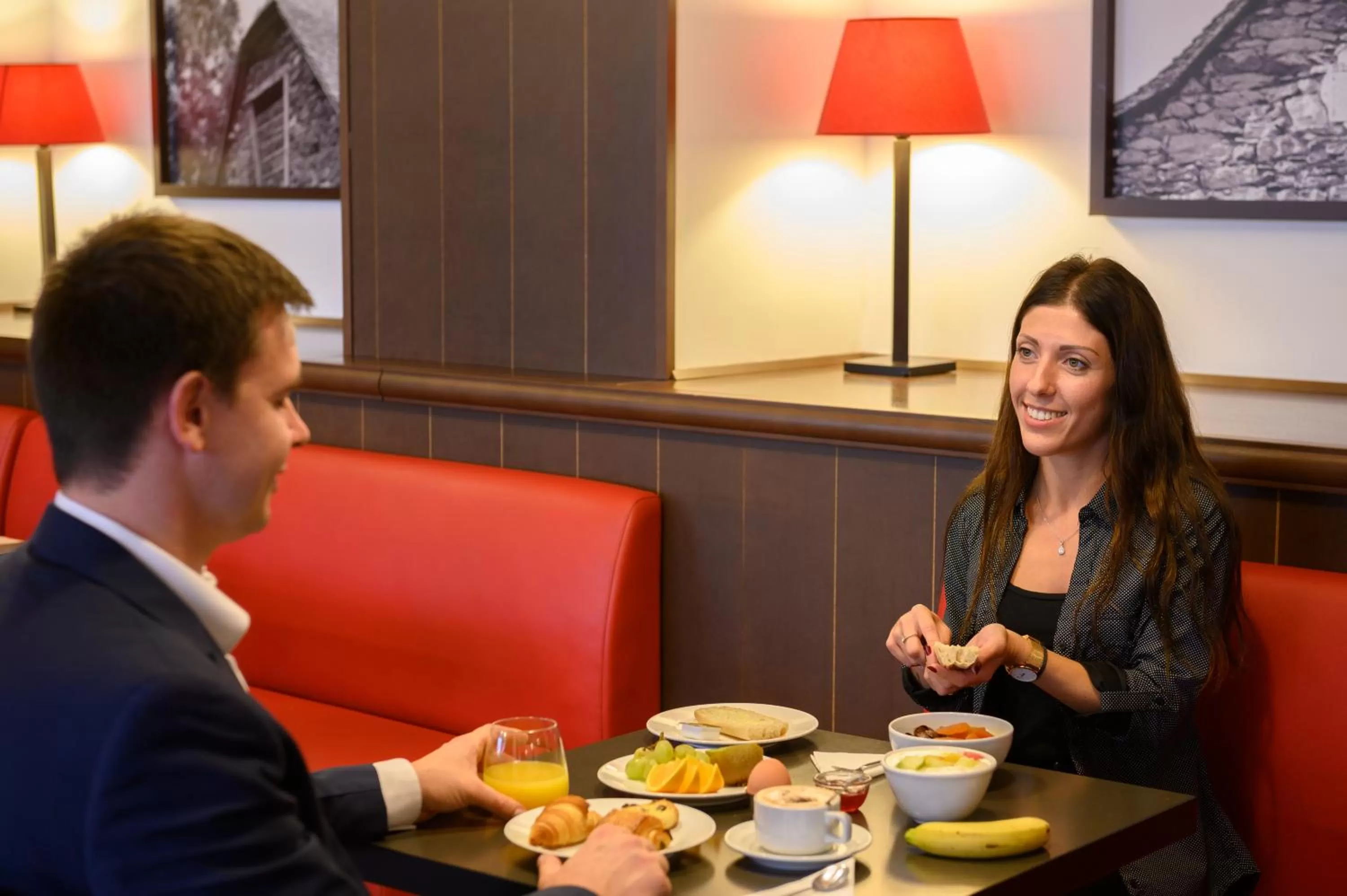 People in ibis Styles Parc des Expositions de Villepinte