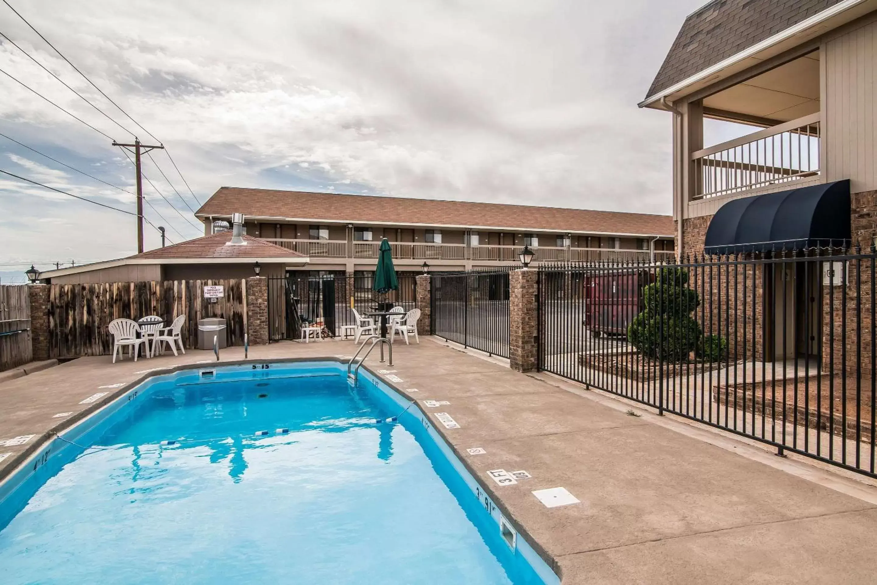 Swimming Pool in Quality Inn & Suites Near White Sands National Park