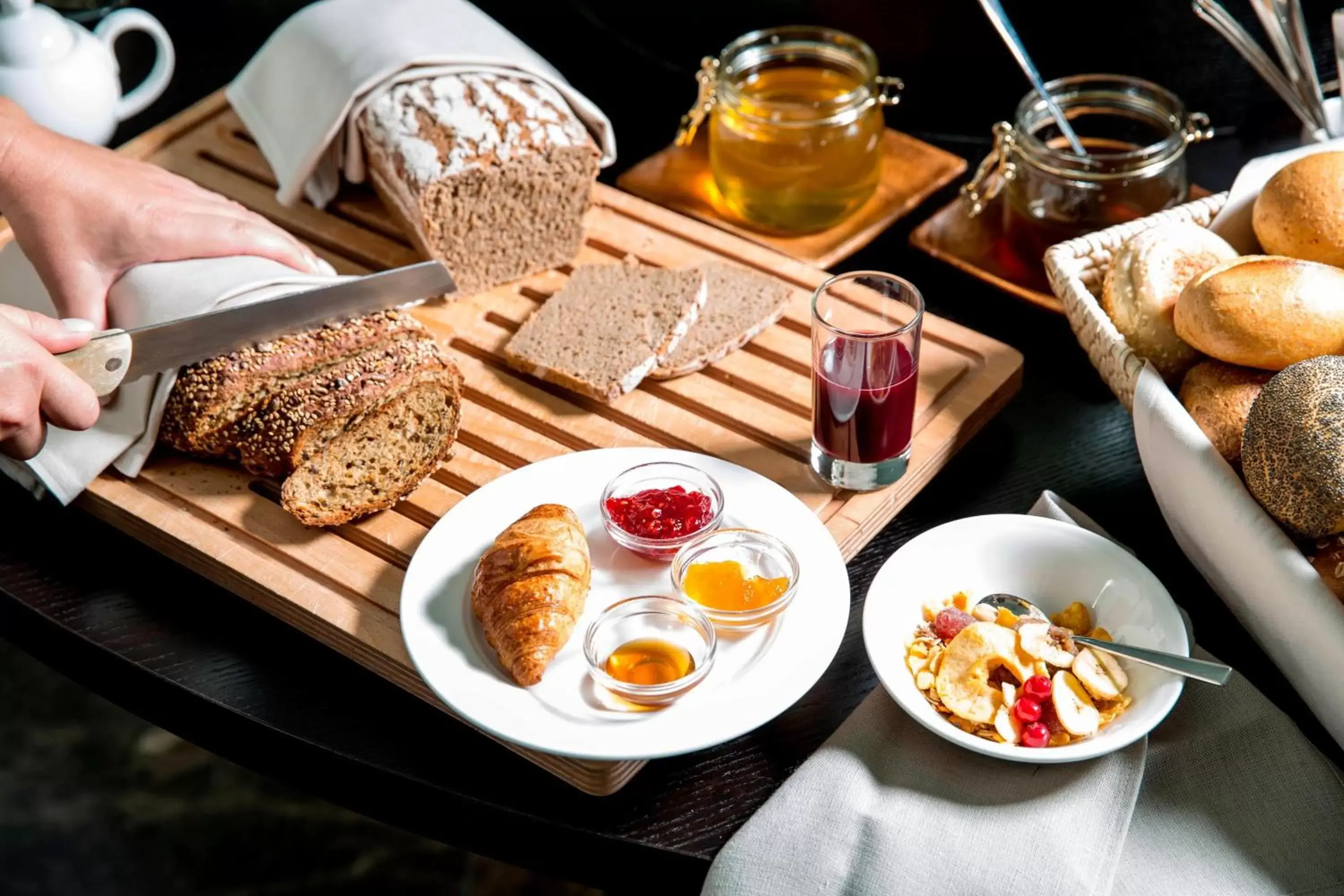 Breakfast in Gewandhaus Dresden, Autograph Collection