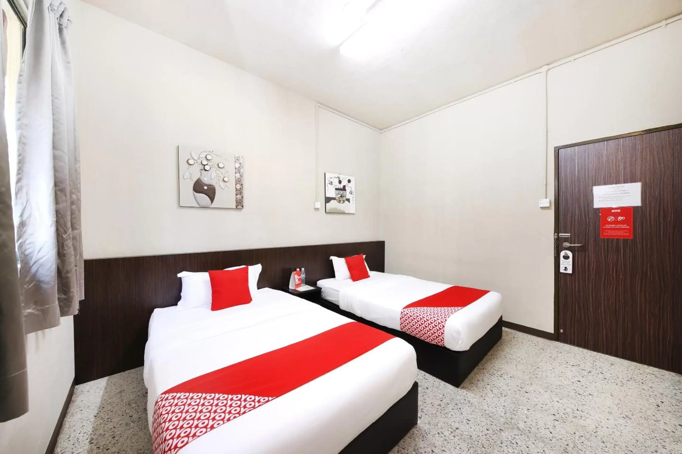 Bedroom in OYO 507 Aikka Hotel