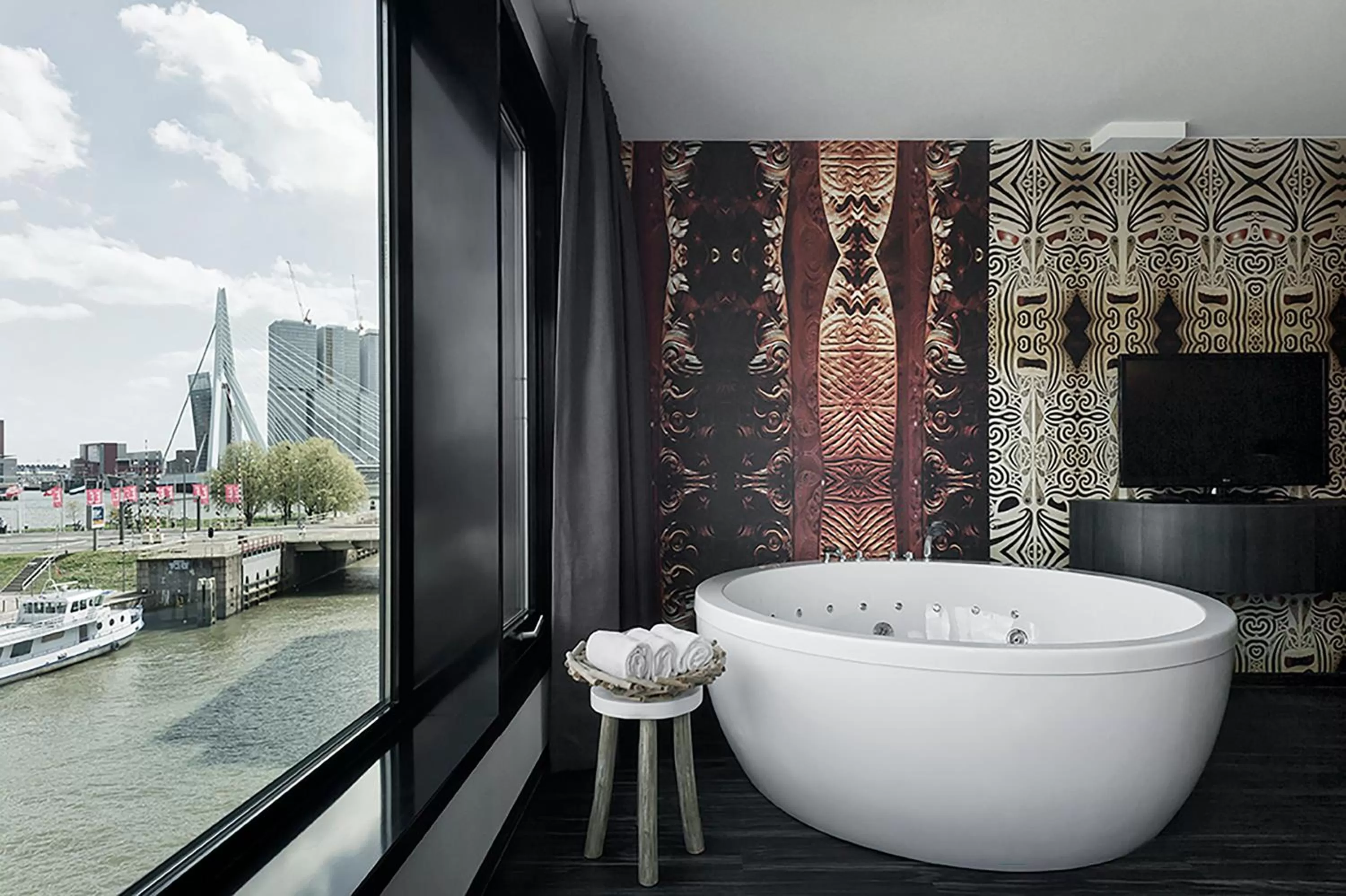 Spa and wellness centre/facilities, Bathroom in Mainport Design Hotel