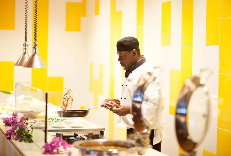 Breakfast in Holiday Inn Resort Vanuatu by IHG