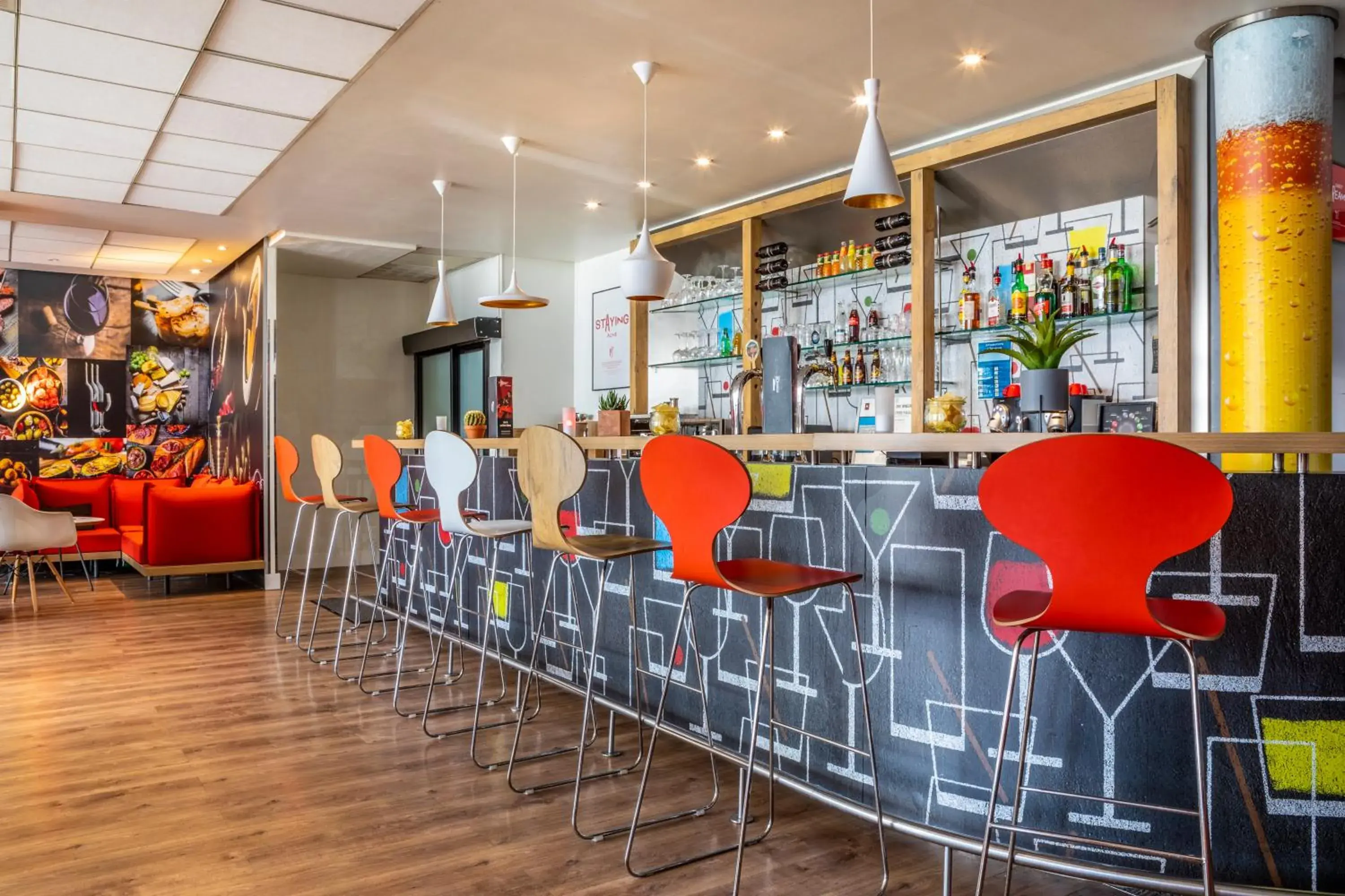 Lounge or bar, Lounge/Bar in ibis Paris Creteil