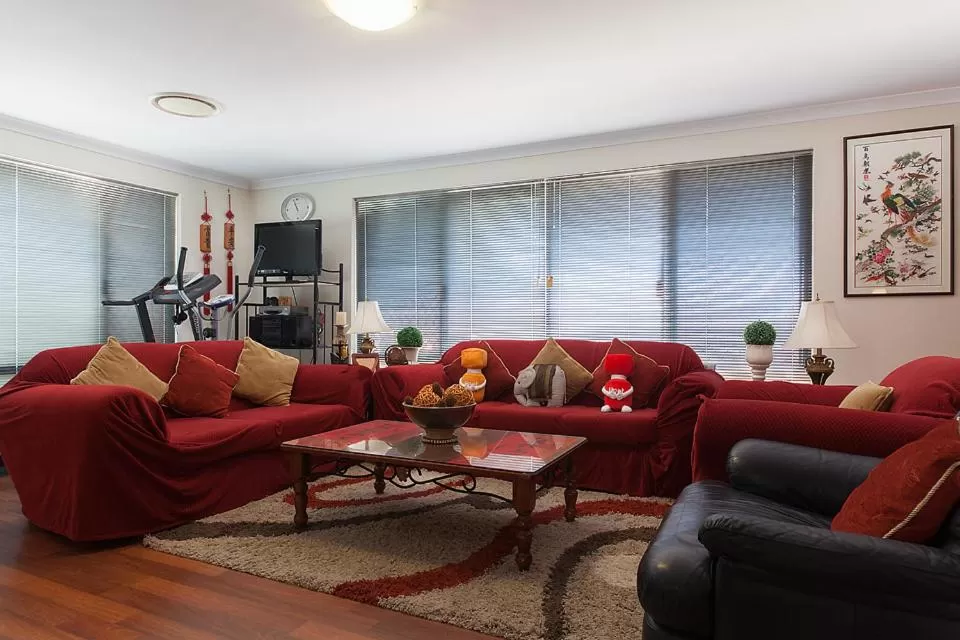 Lounge or bar in Arcadian Bed & Breakfast