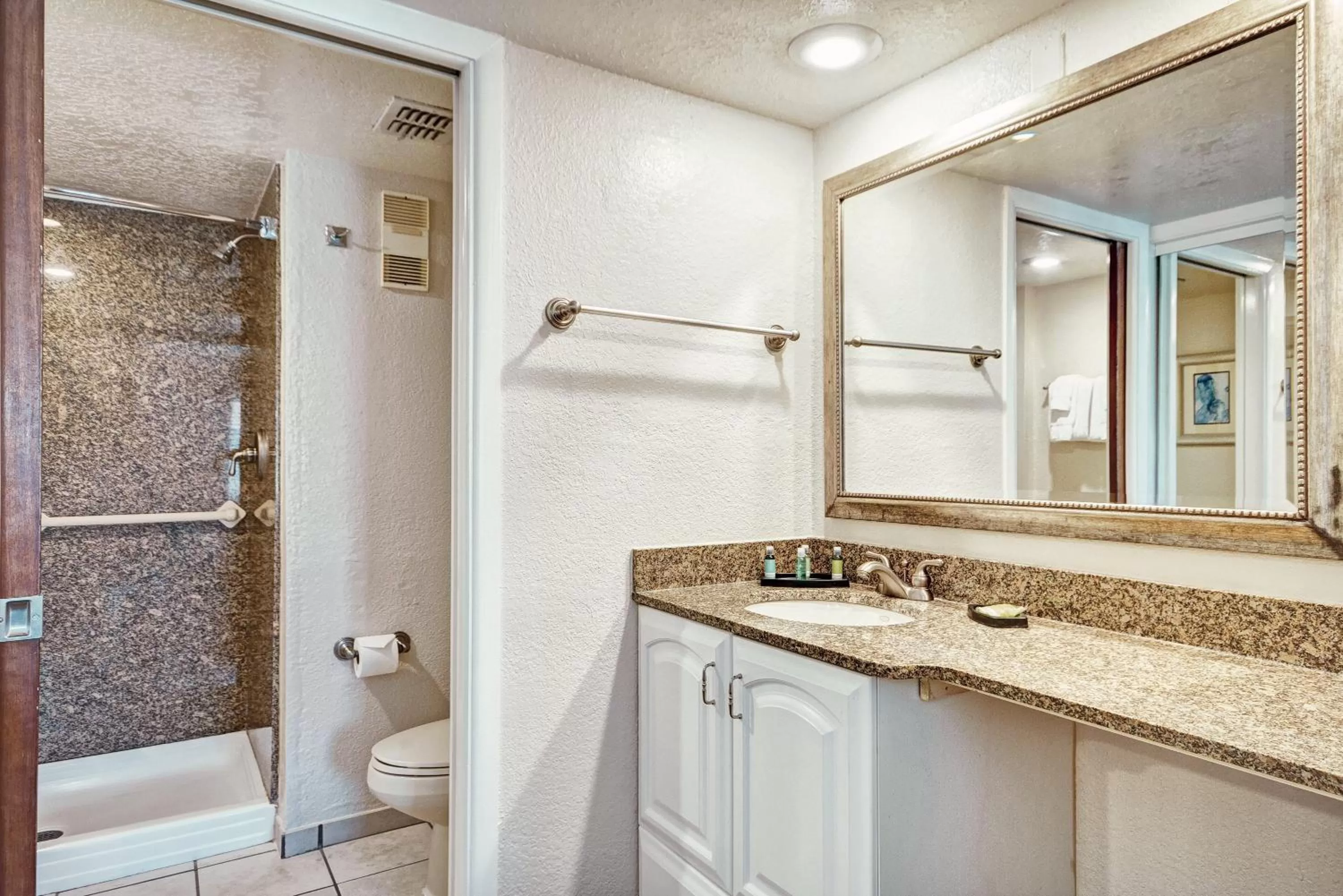 Bathroom in Club Wyndham Orlando International