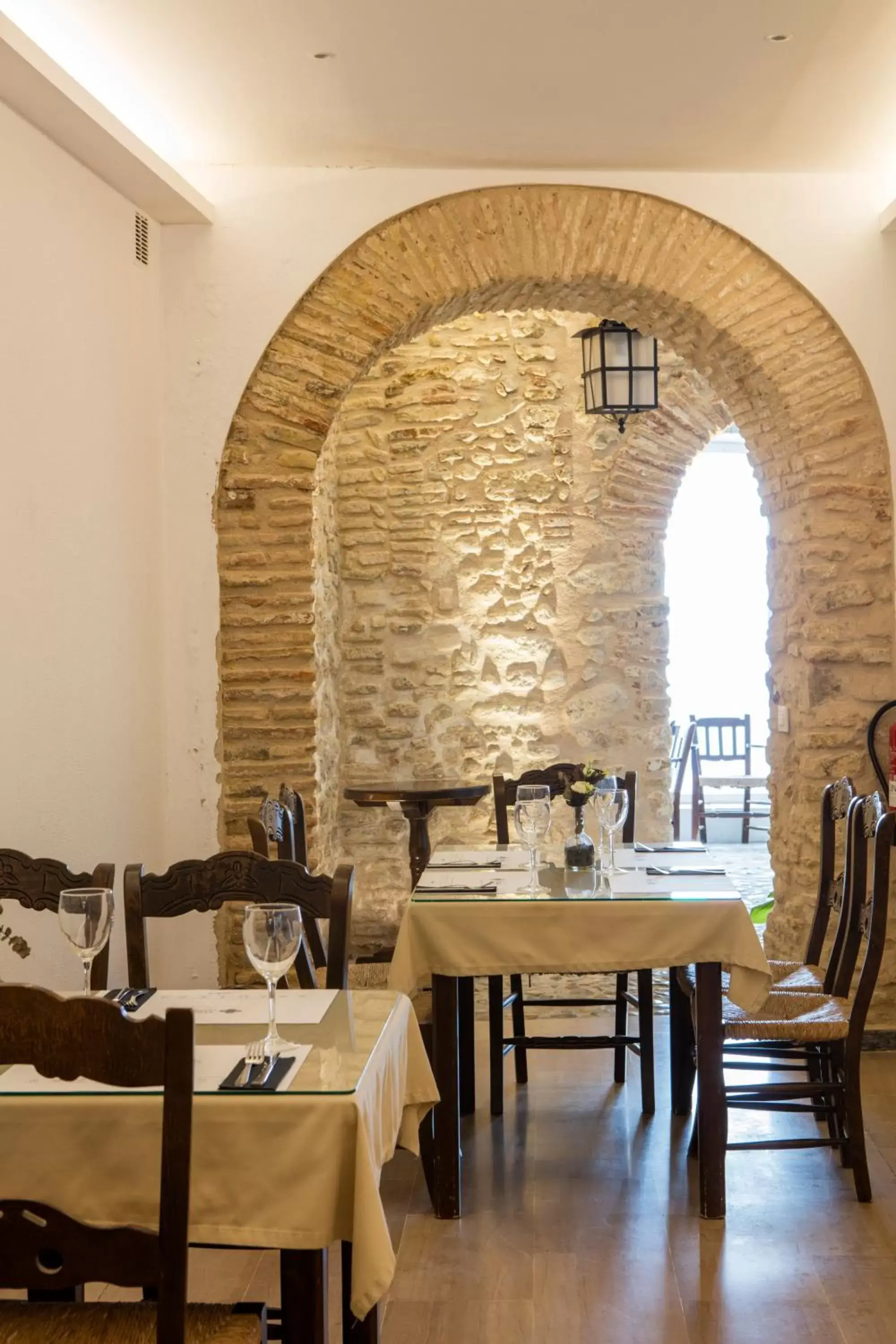 Restaurant/Places to Eat in Tugasa Medina Sidonia