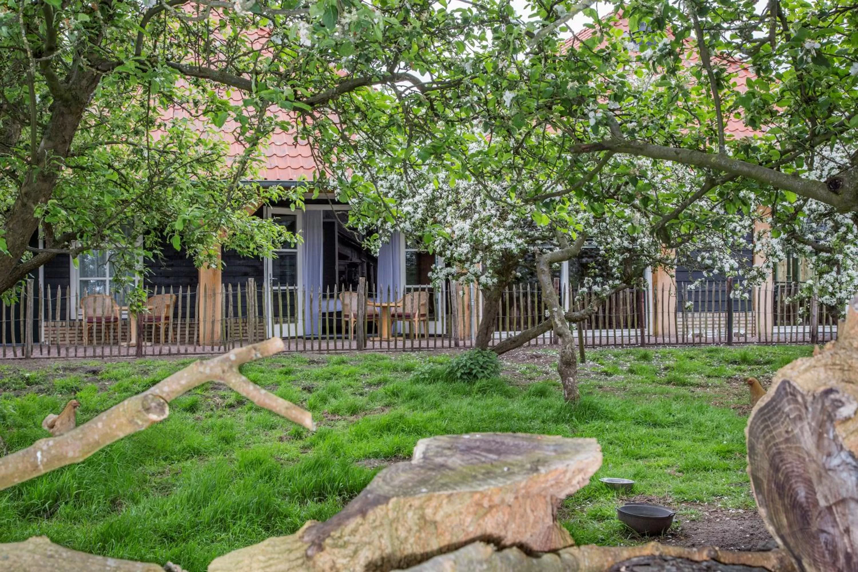 Property building in Hotel Hof van 's Gravenmoer