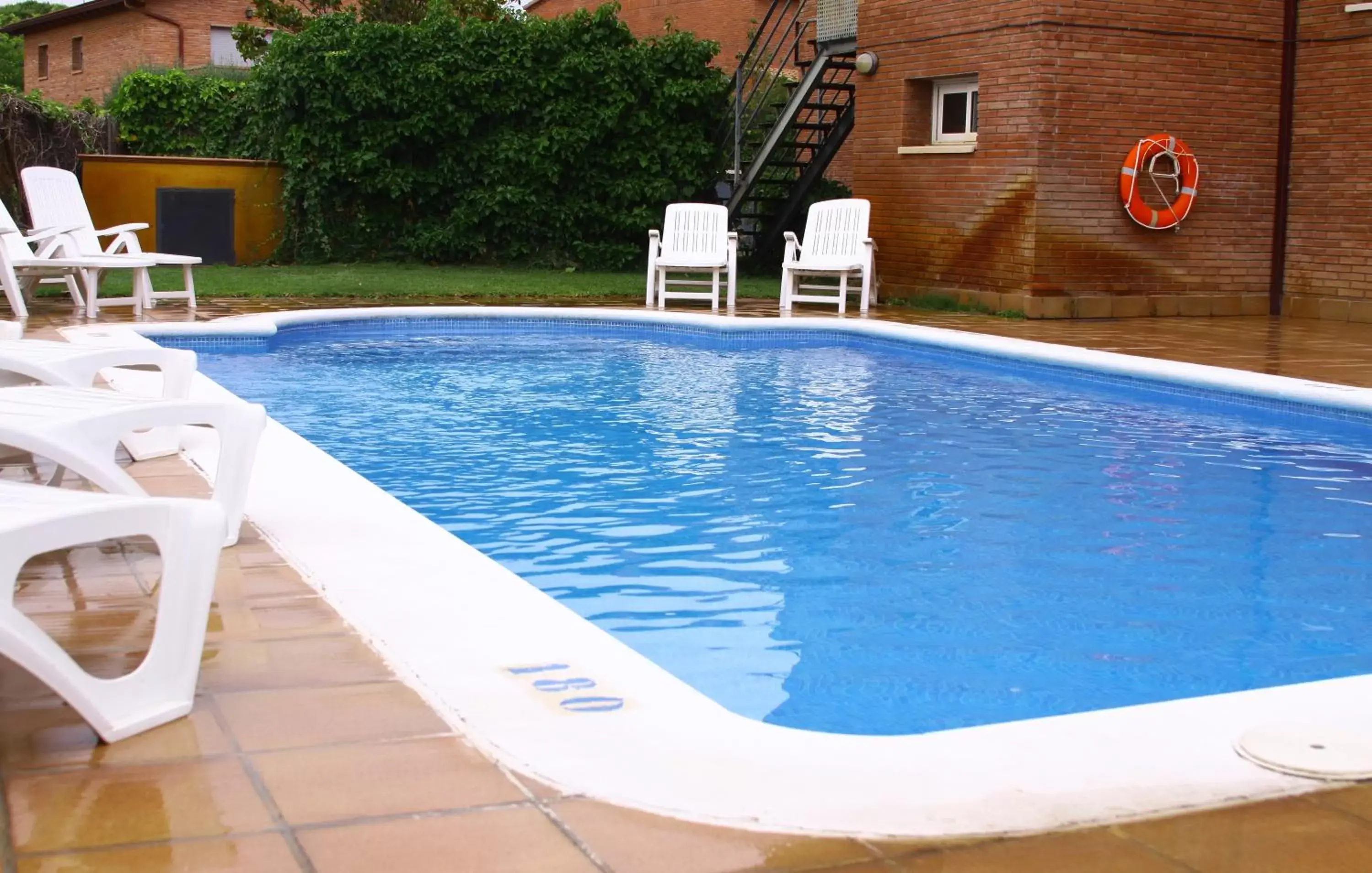 Swimming Pool in Aparthotel Marsol