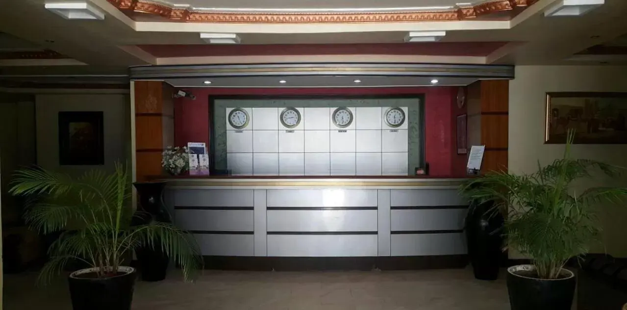 Lobby/Reception in Iris Hotel Dar Es Salaam