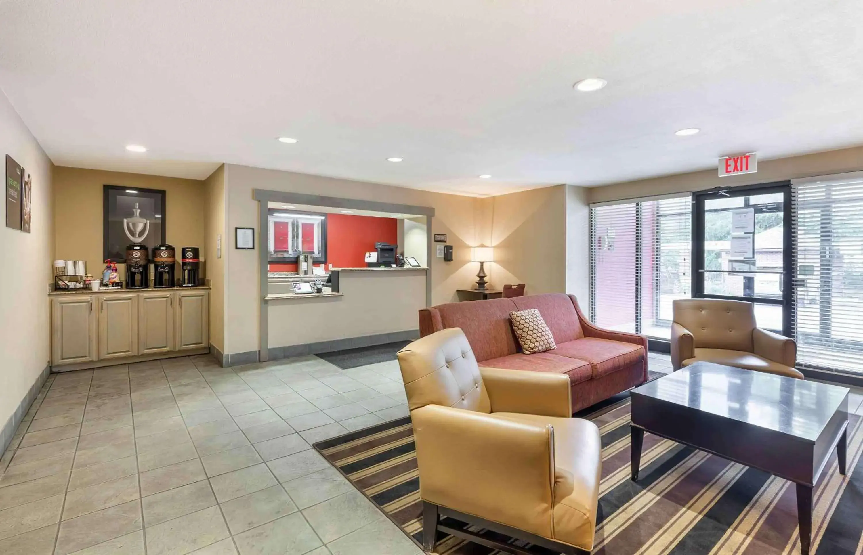 Lobby or reception, Seating Area in Extended Stay America Suites - Cleveland - Westlake