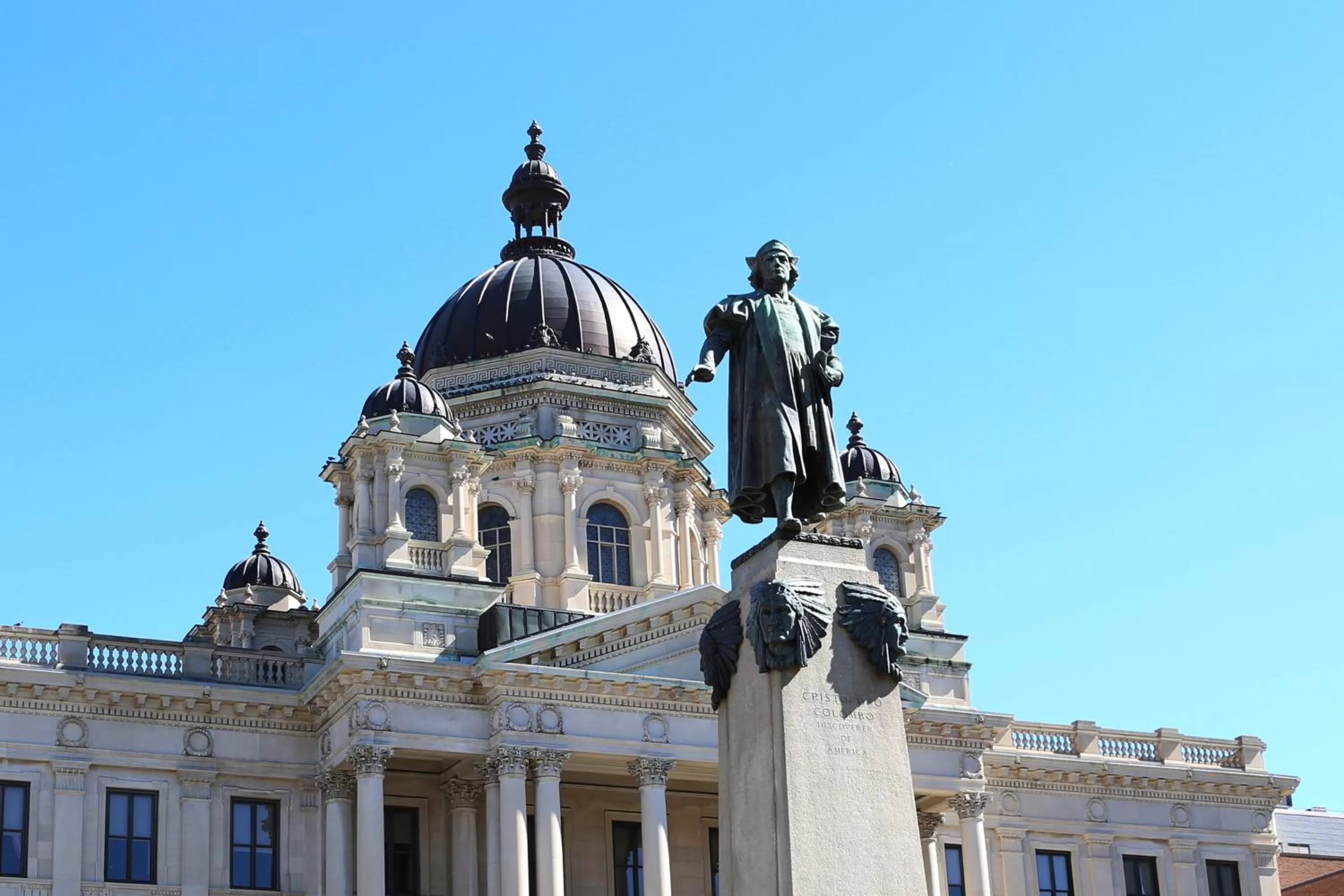 Area and facilities in Crowne Plaza Syracuse by IHG