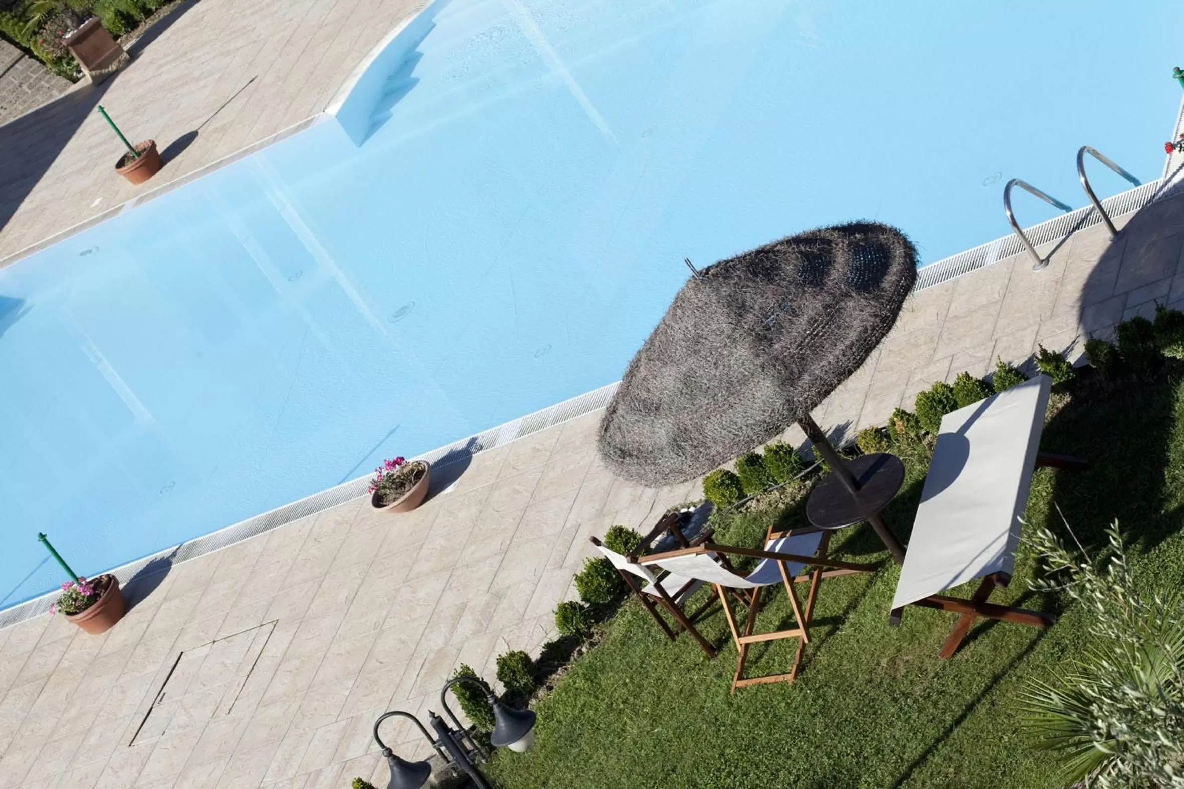Swimming pool in Assia Spa