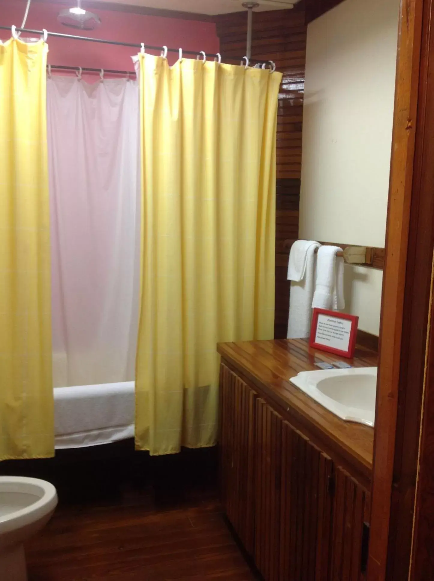 Bathroom in The Main Street Hotel