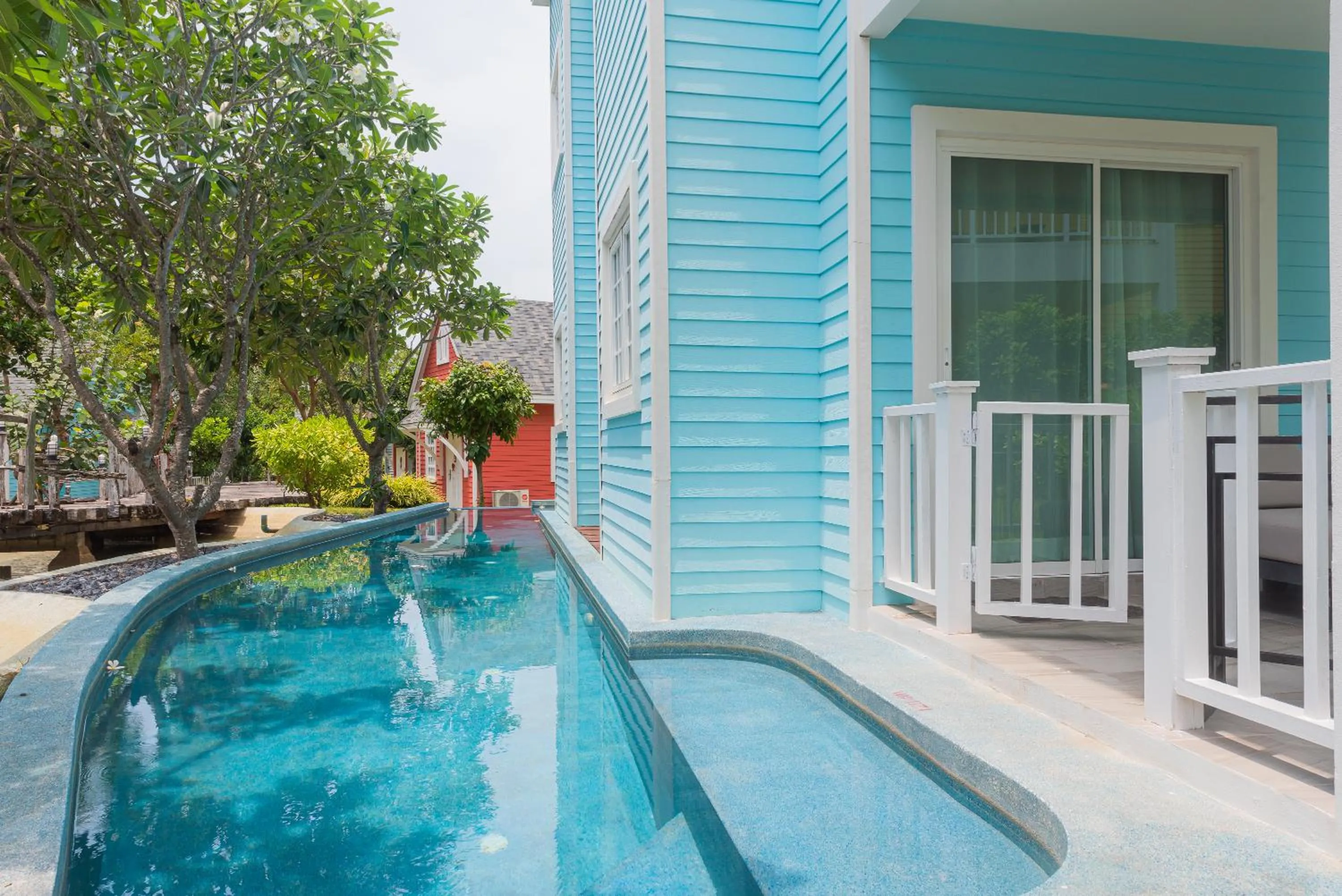 Property building in Peggy's Cove Resort