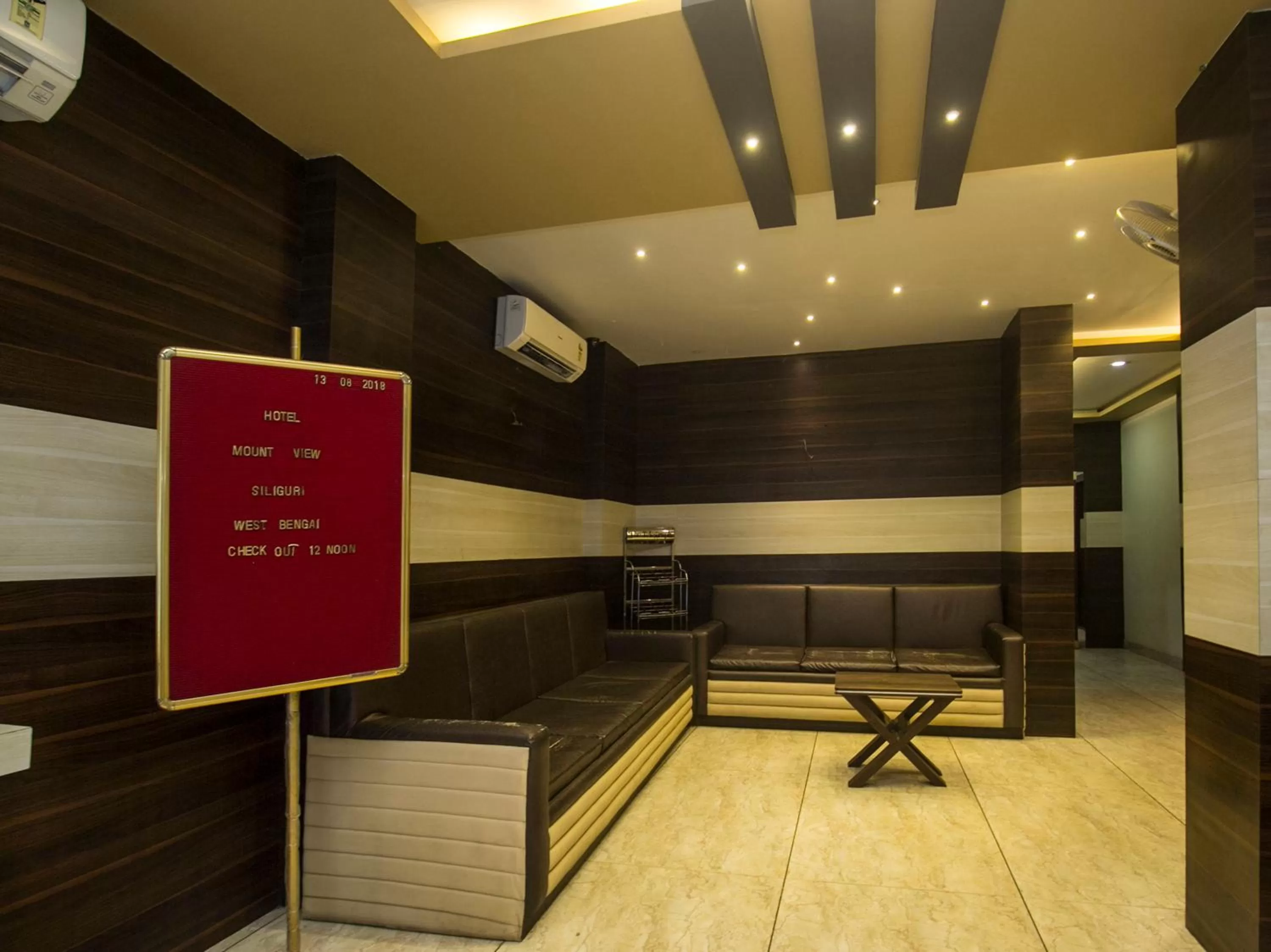 Lobby or reception in Hotel Mount View, Siliguri