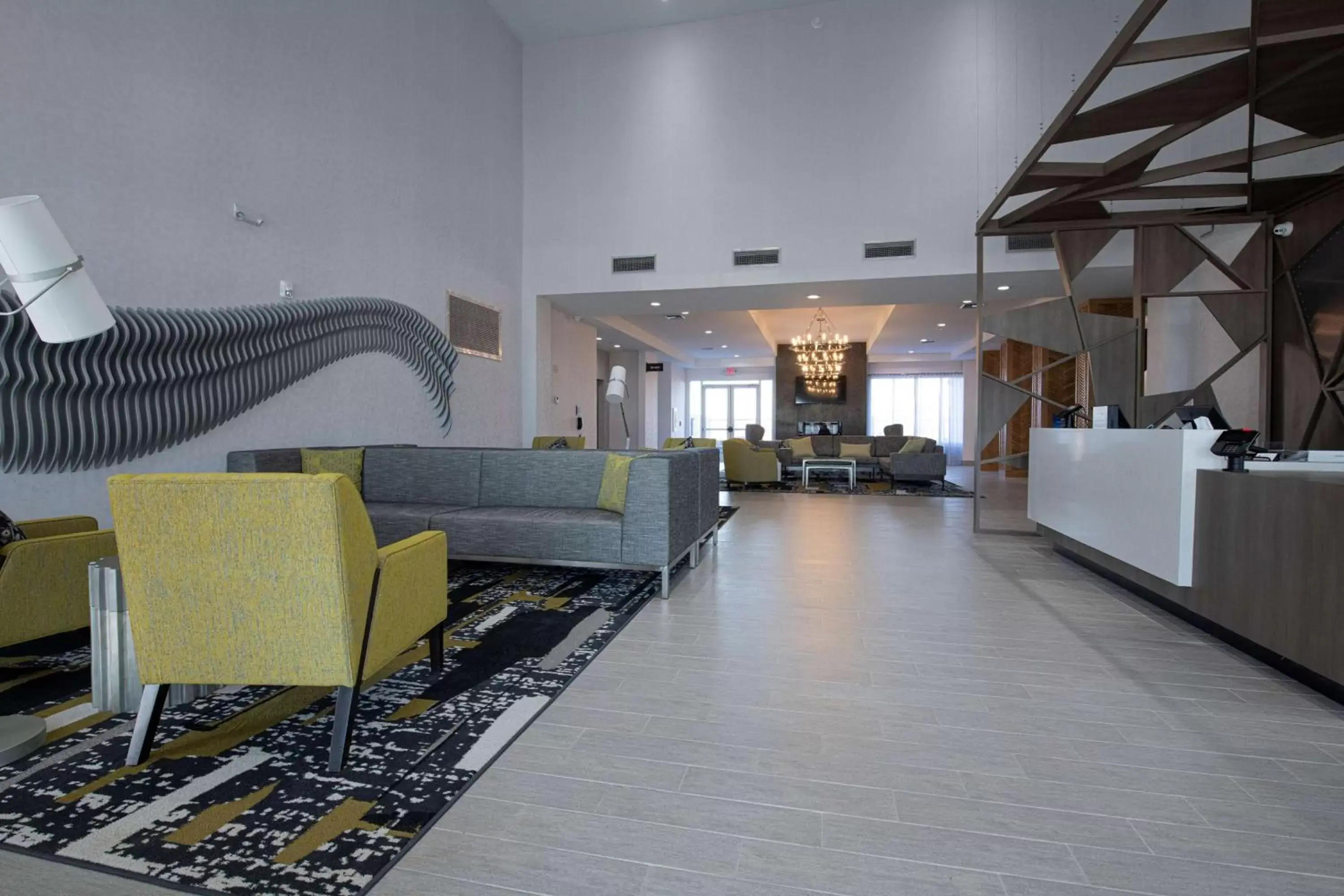 Lobby or reception in Doubletree Sulphur Lake Charles