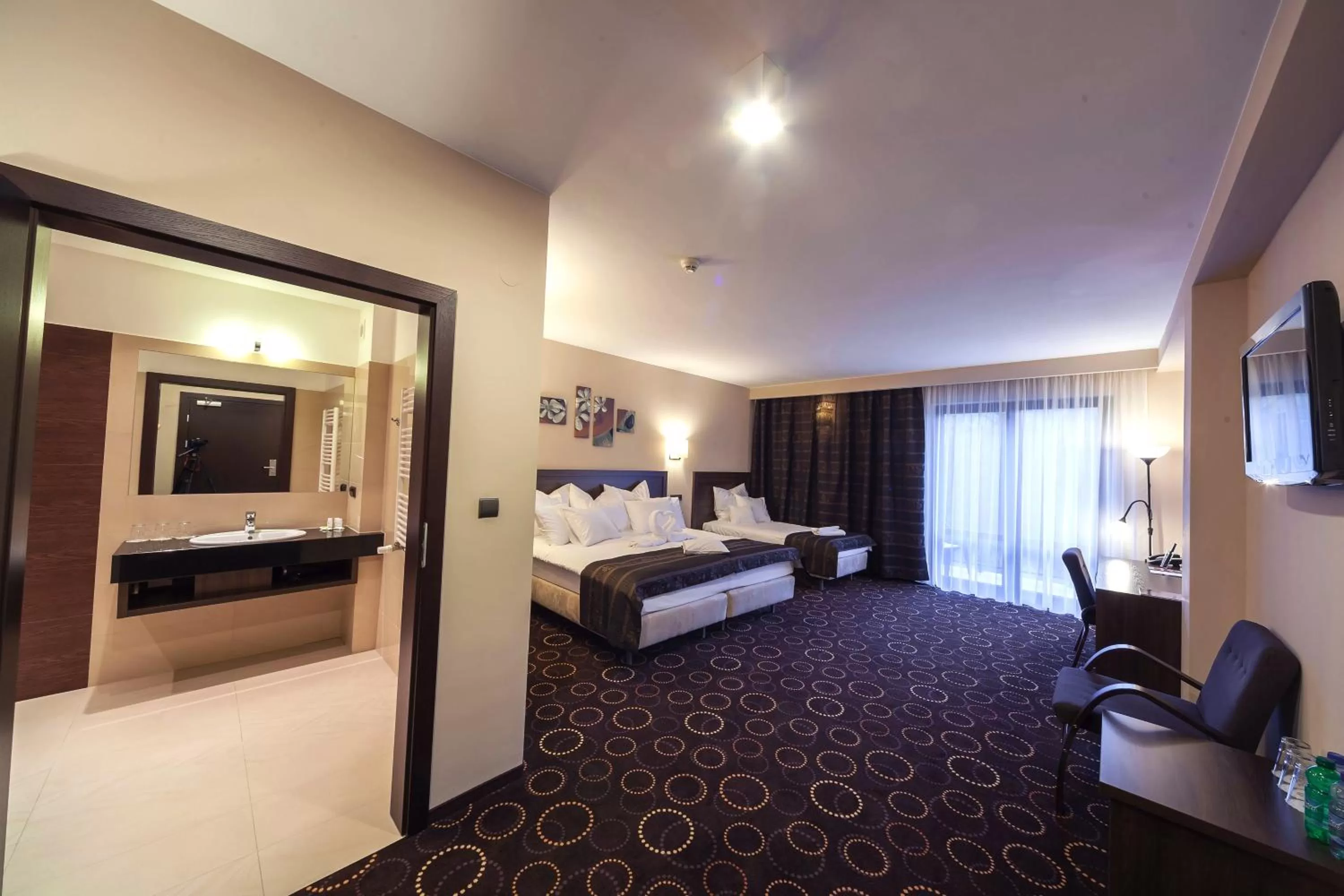 Photo of the whole room, Bed in Hotel Zimnik Luksus Natury Spa & Wellness