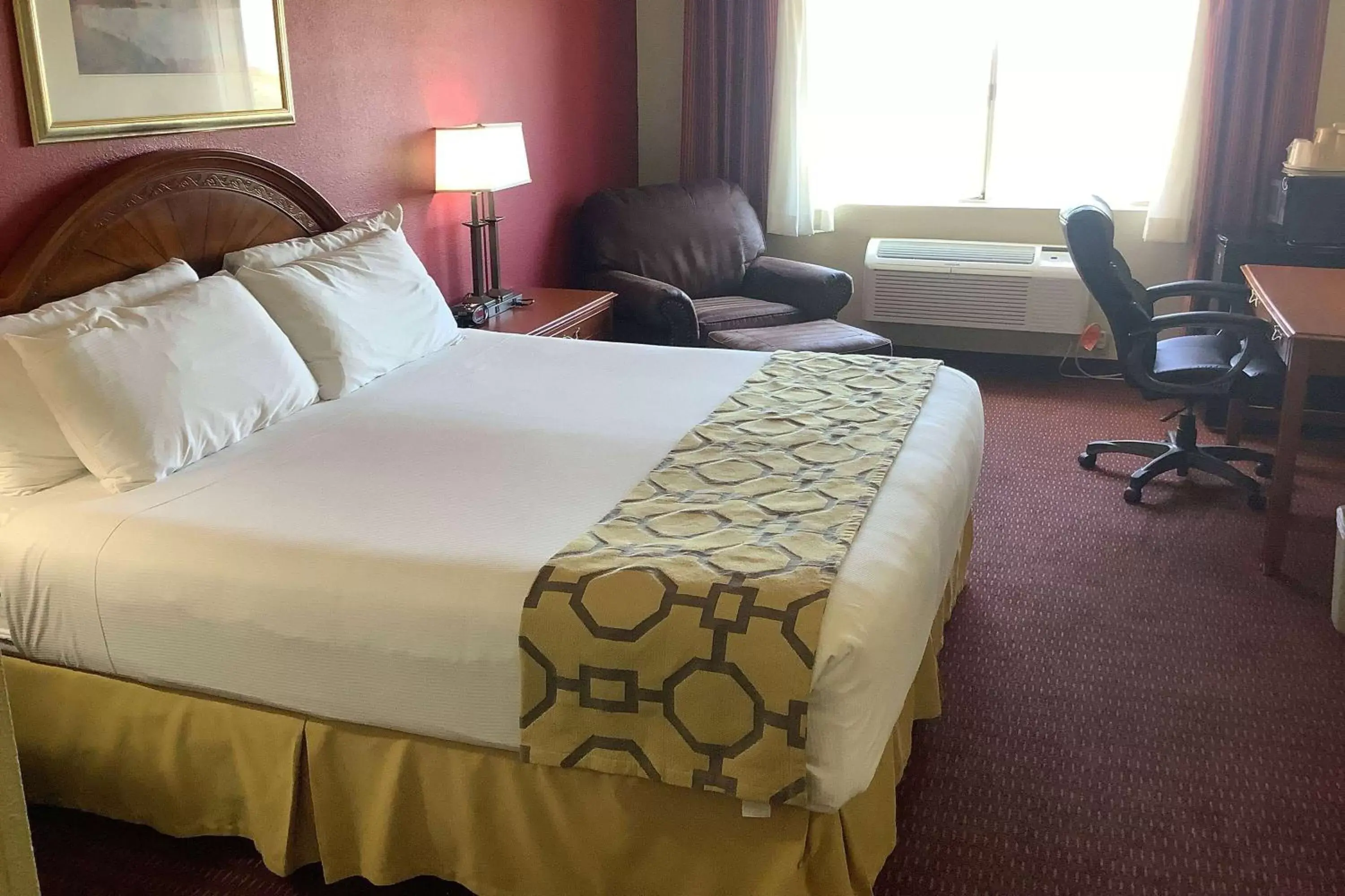 Bedroom, Bed in Baymont Inn & Suites by Wyndham Holbrook