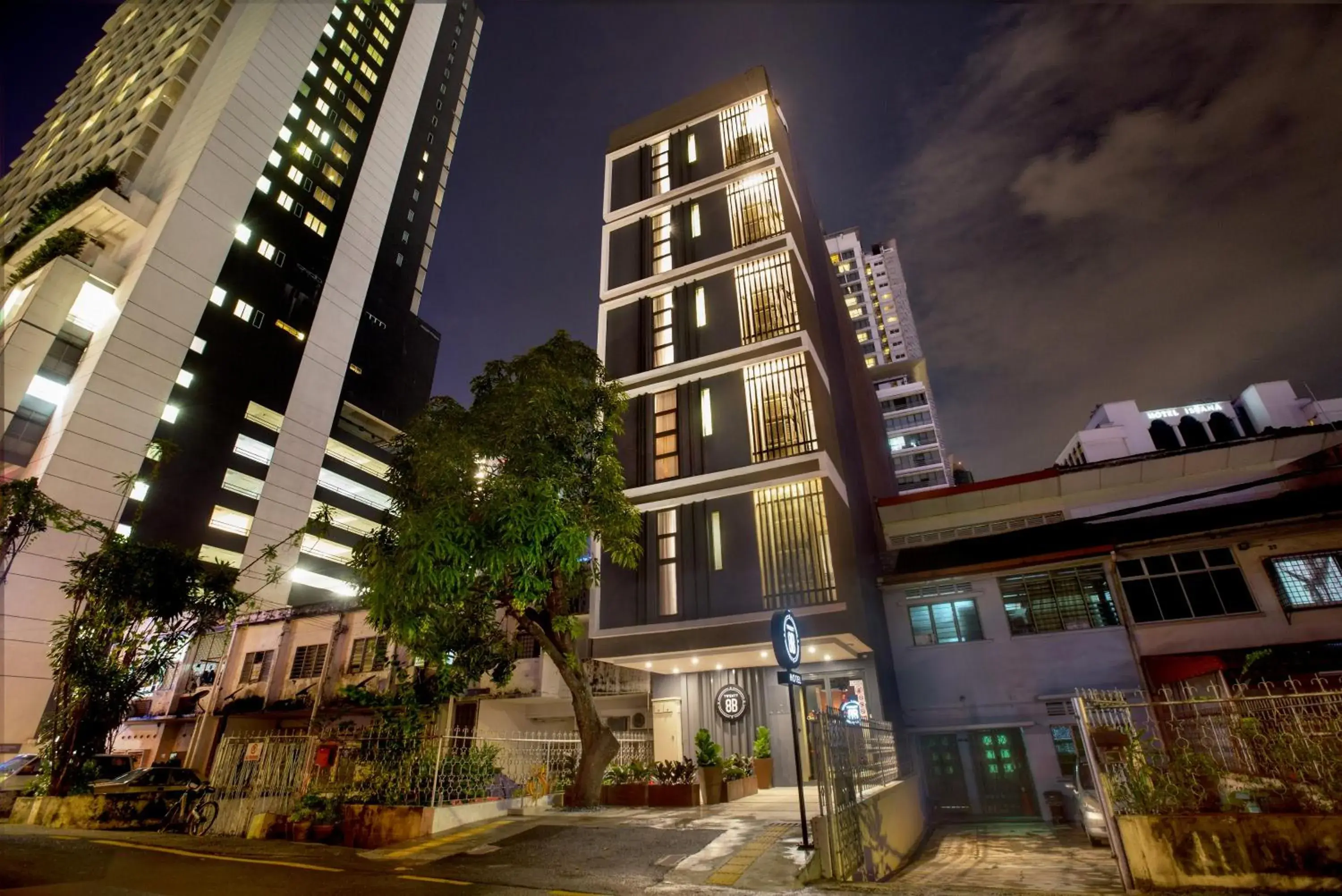 Facade/entrance, Property Building in Hotel Twenty 8B