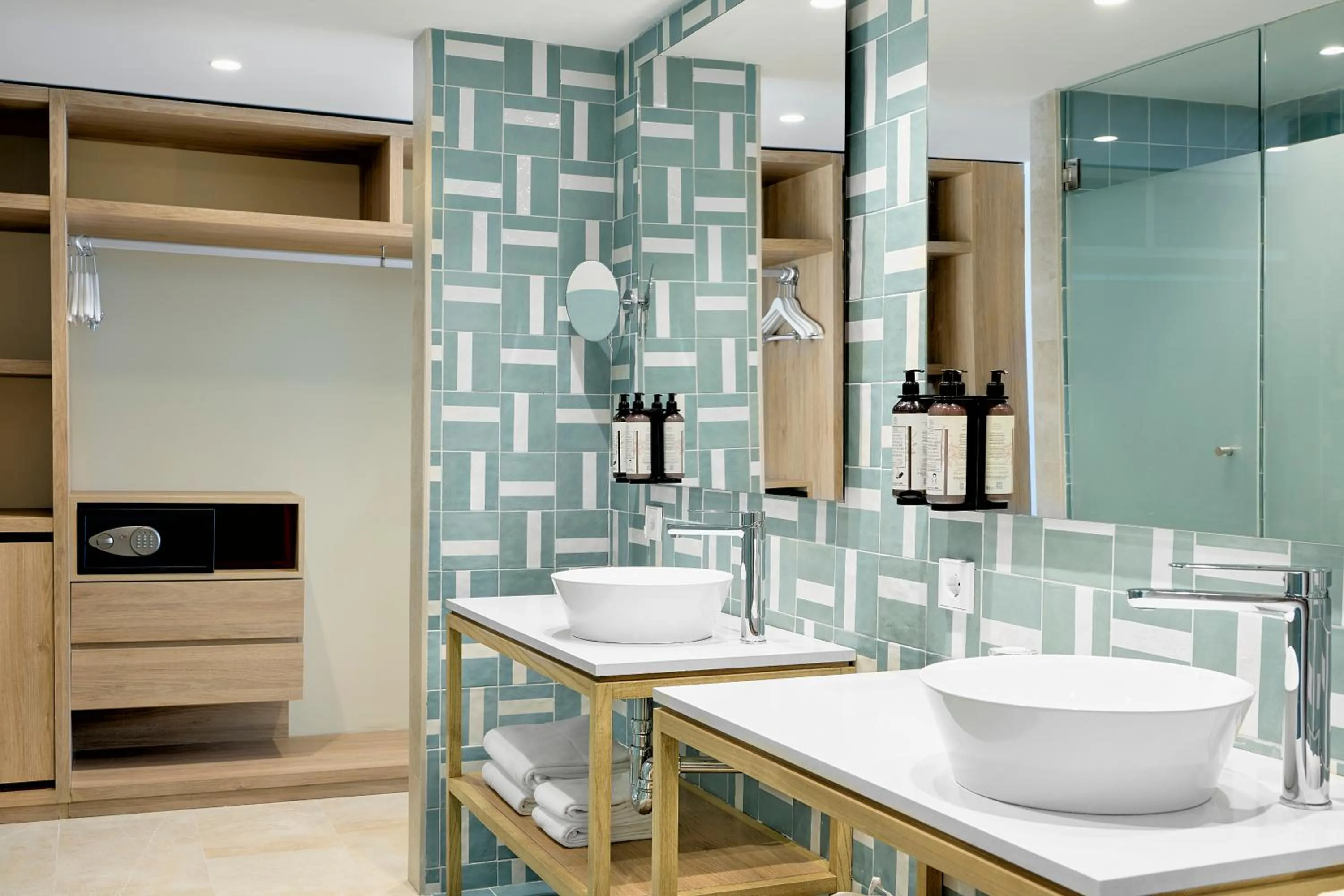 Bathroom in Iberostar Waves Cala Domingos All Inclusive