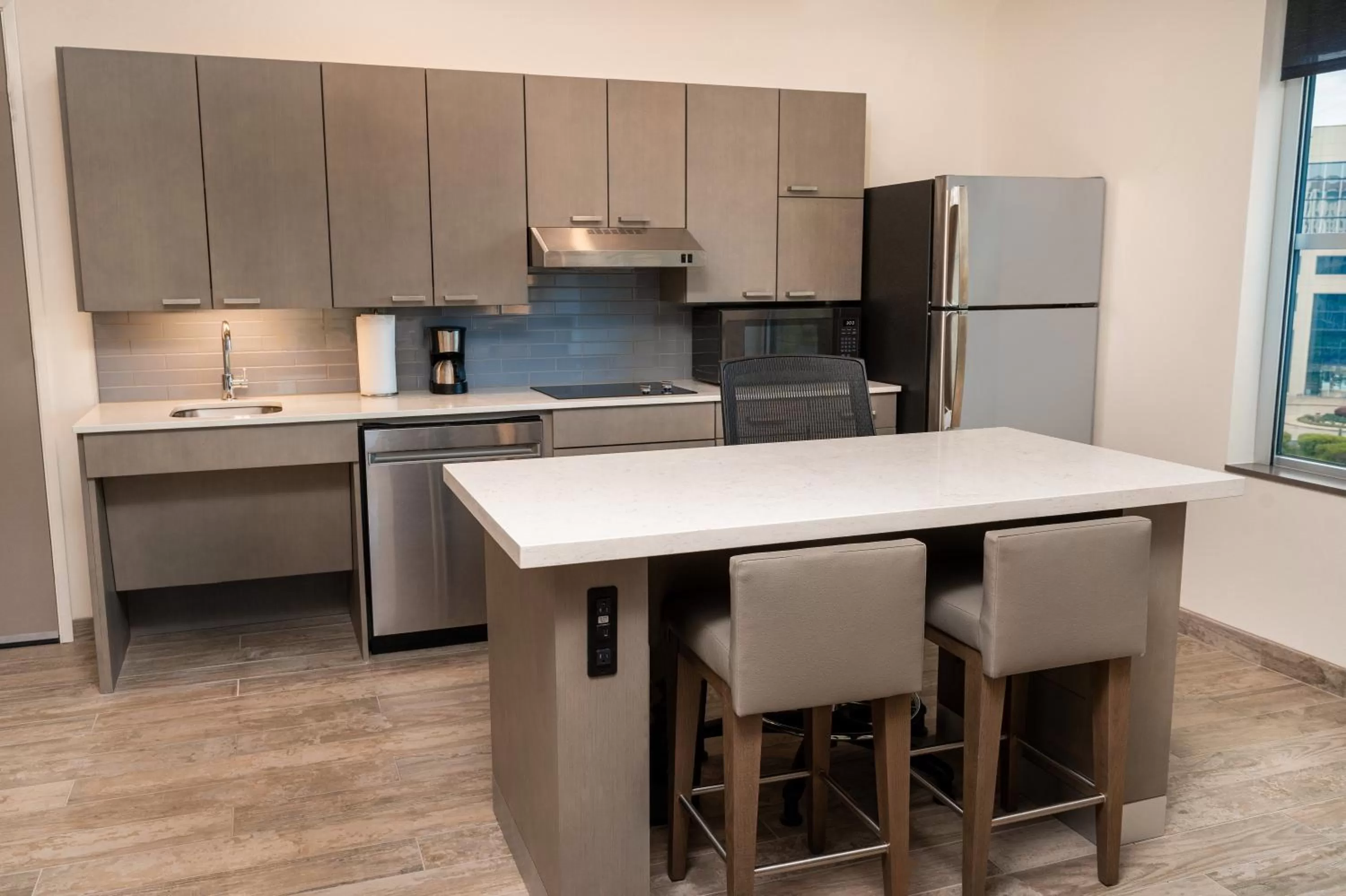 Kitchen or kitchenette in Hyatt House Nashville Airport