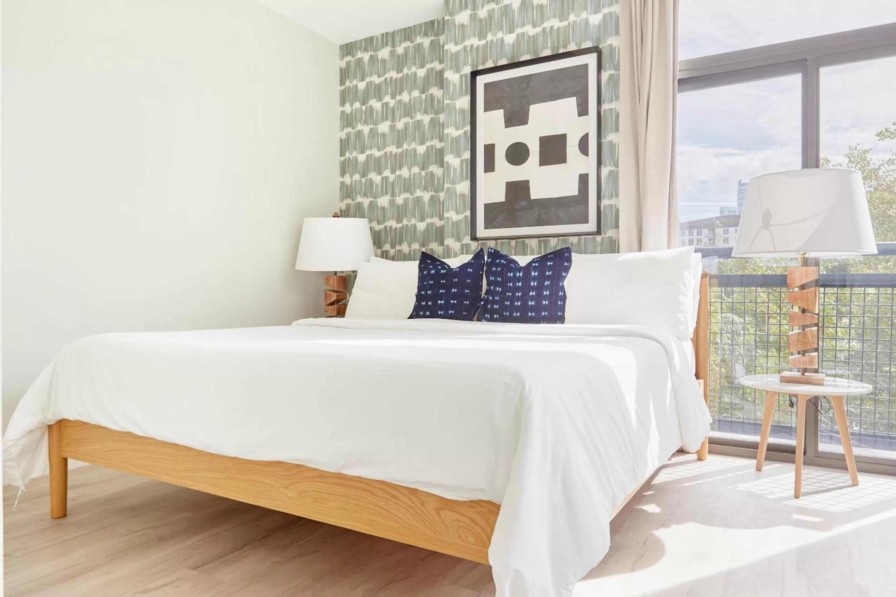 Living room, Bed in Sonder The Palace