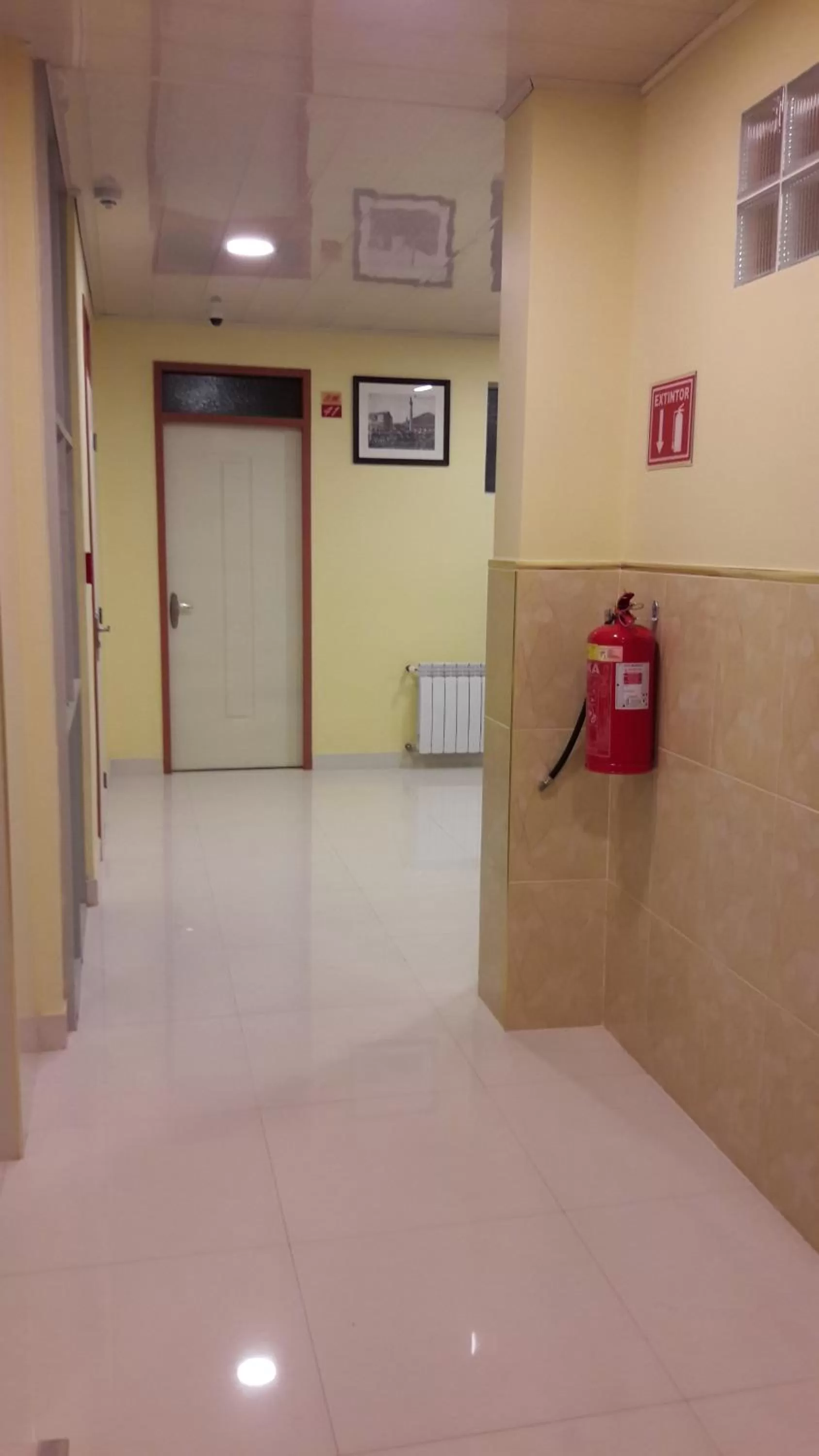 Area and facilities in Apart Serma Hotel