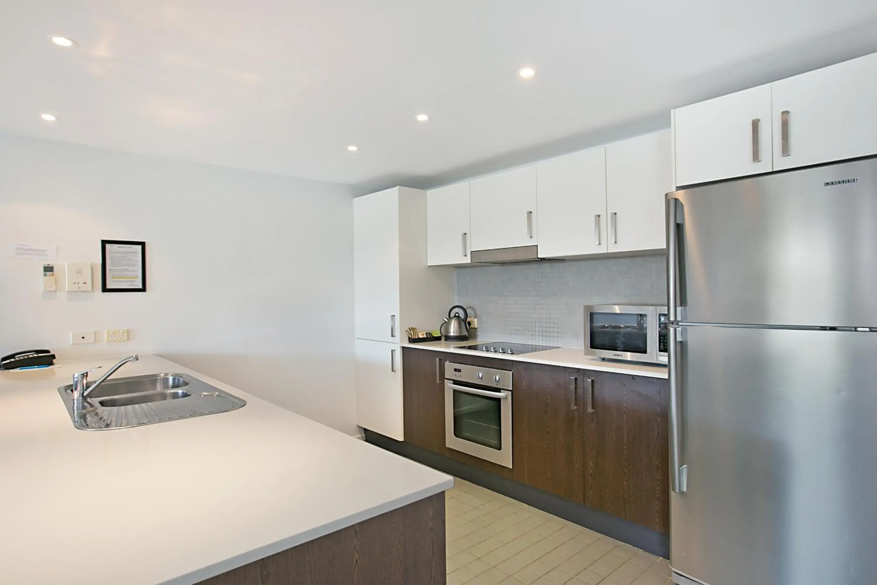 Kitchen or kitchenette, Kitchen/Kitchenette in Mantra Nelson Bay