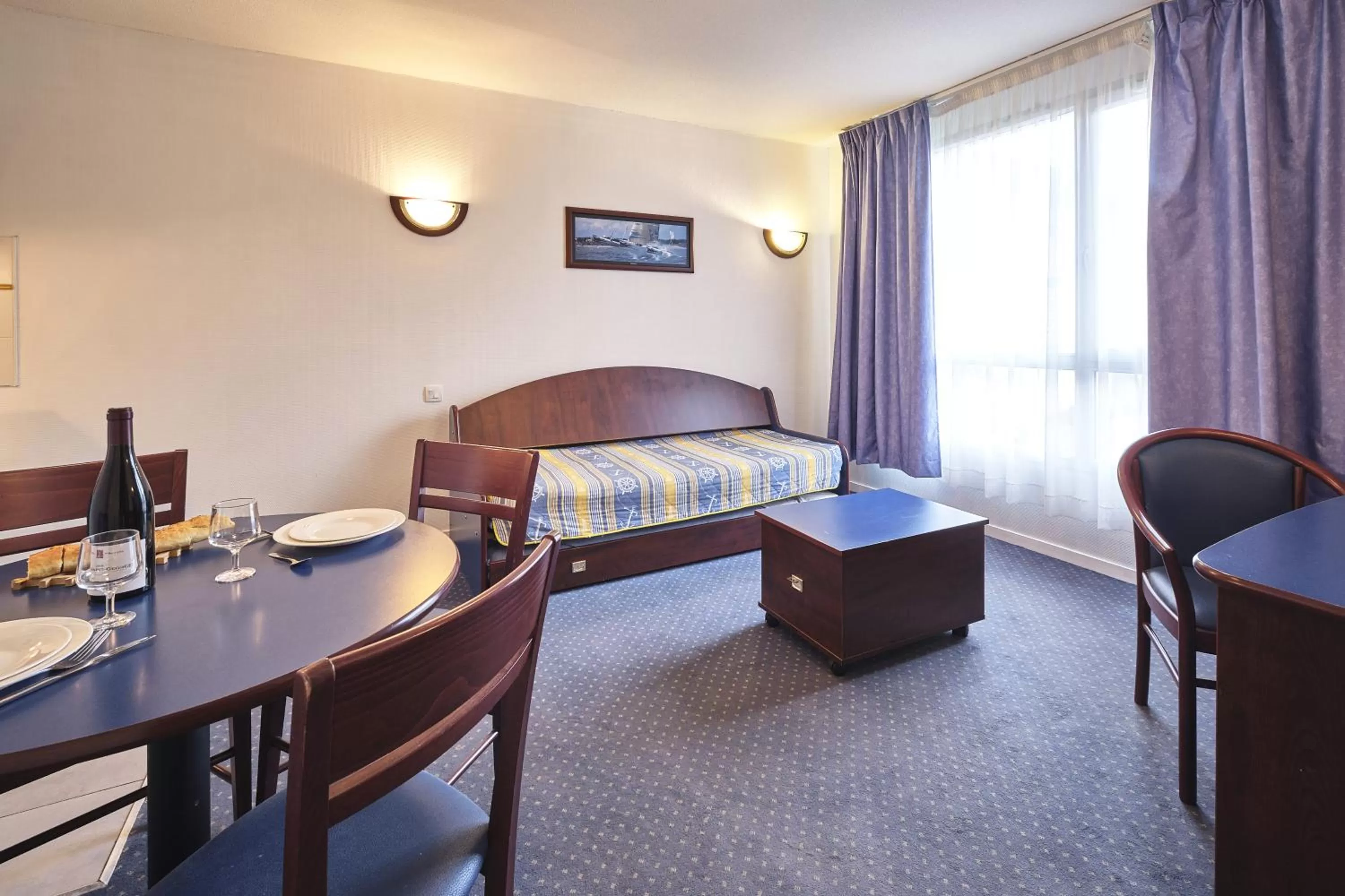 Seating area in Zenitude Hôtel-Résidences Carcassonne