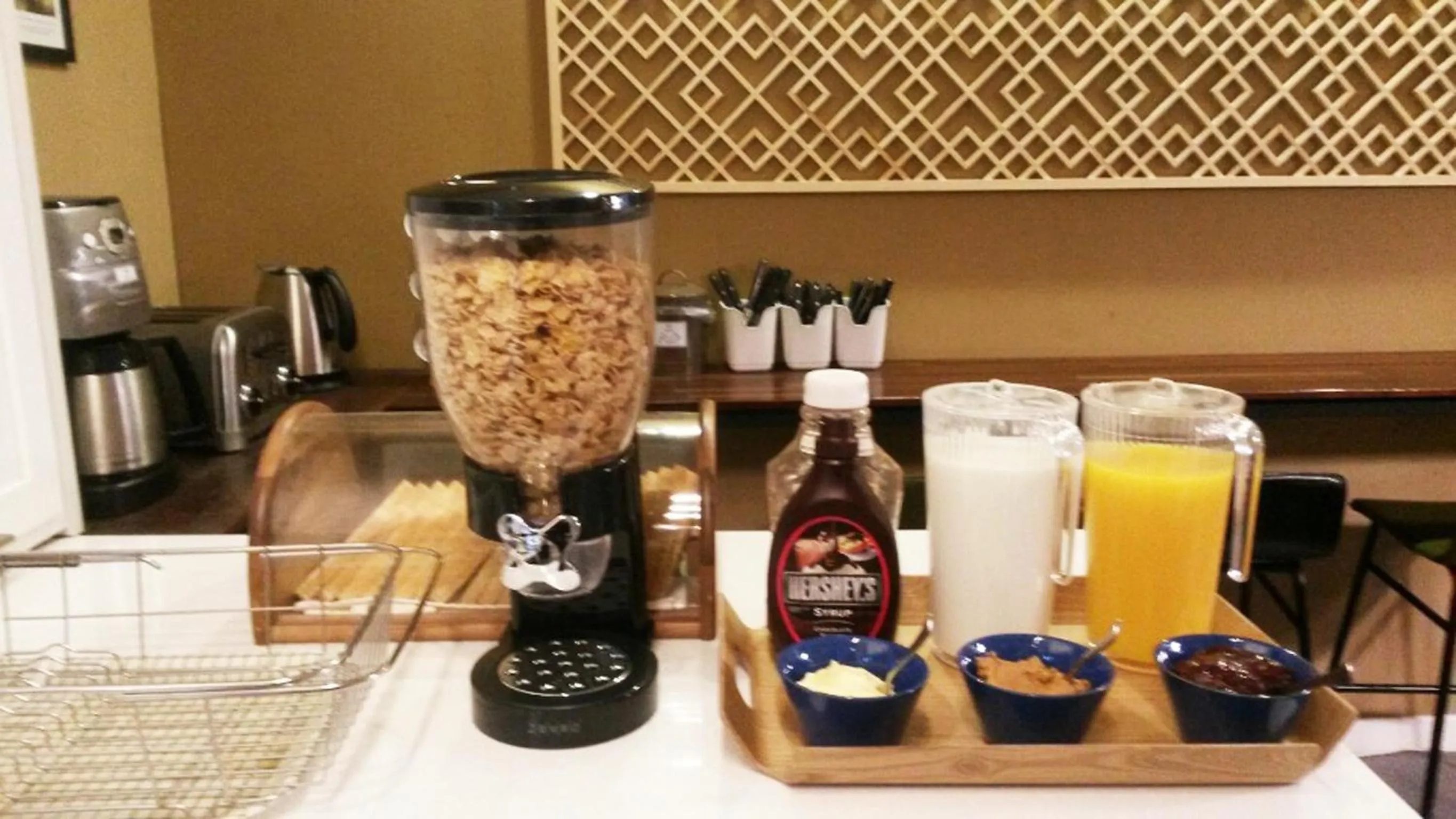 Food and drinks in Blueboat Hostel Gyeongju