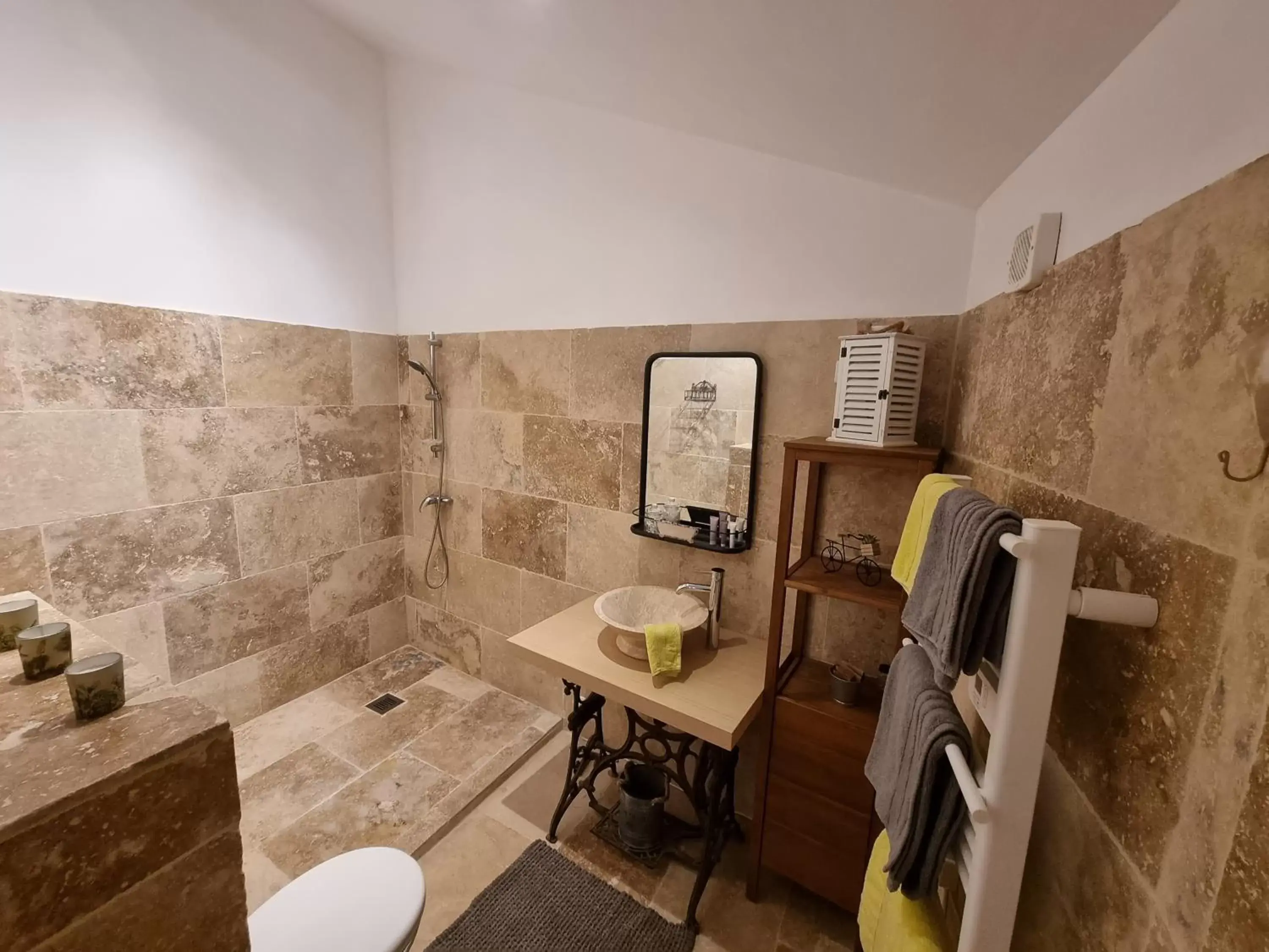 Superior King Room in La Bastide Superior King Room in La Bastide