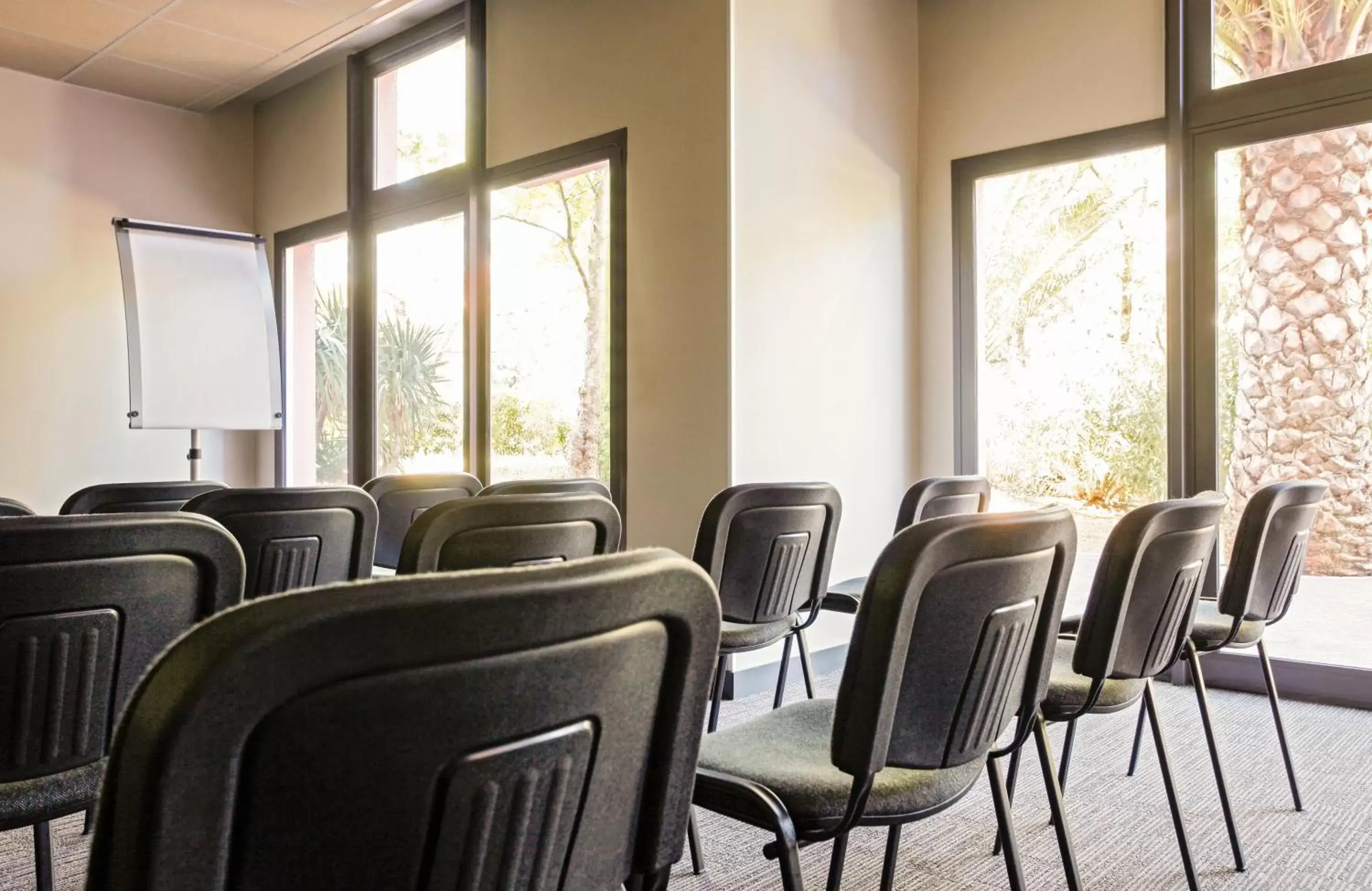 Business facilities in ibis Hyeres Centre