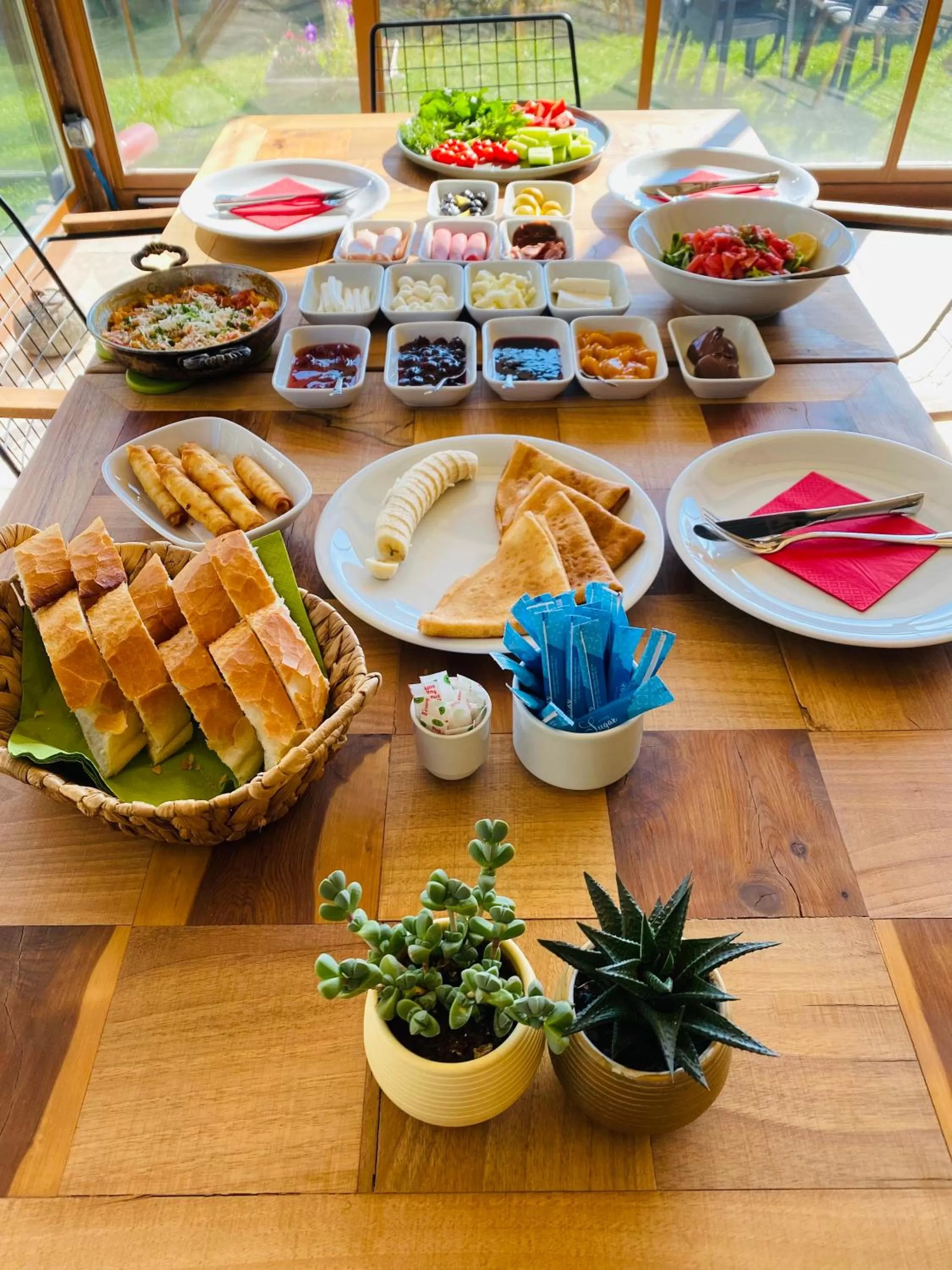 Food and drinks in YASTIK HOUSES - Cappadocia