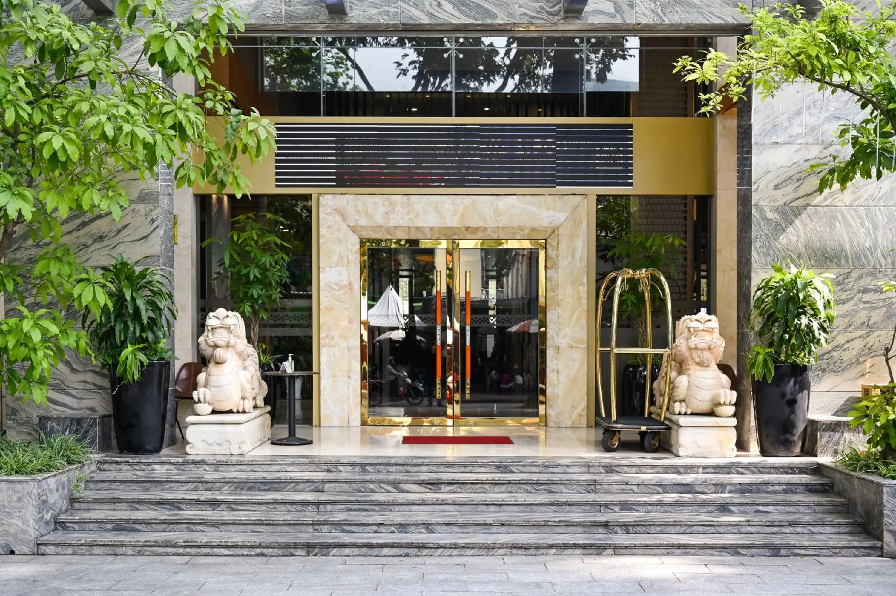 Facade/entrance in Muong Thanh Grand Saigon Centre Hotel