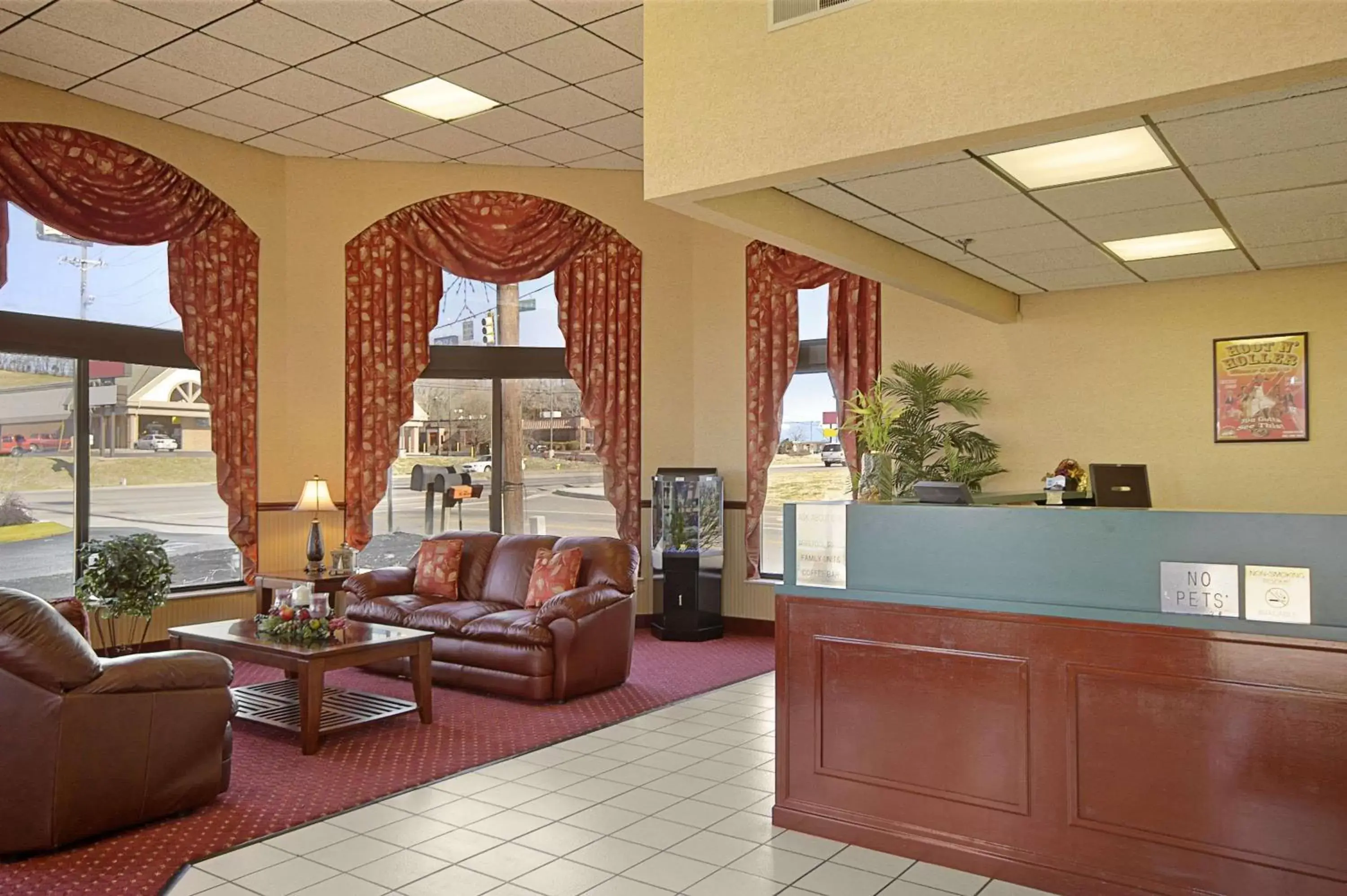 Lobby or reception, Lobby/Reception in Days Inn by Wyndham Apple Valley Pigeon Forge/Sevierville