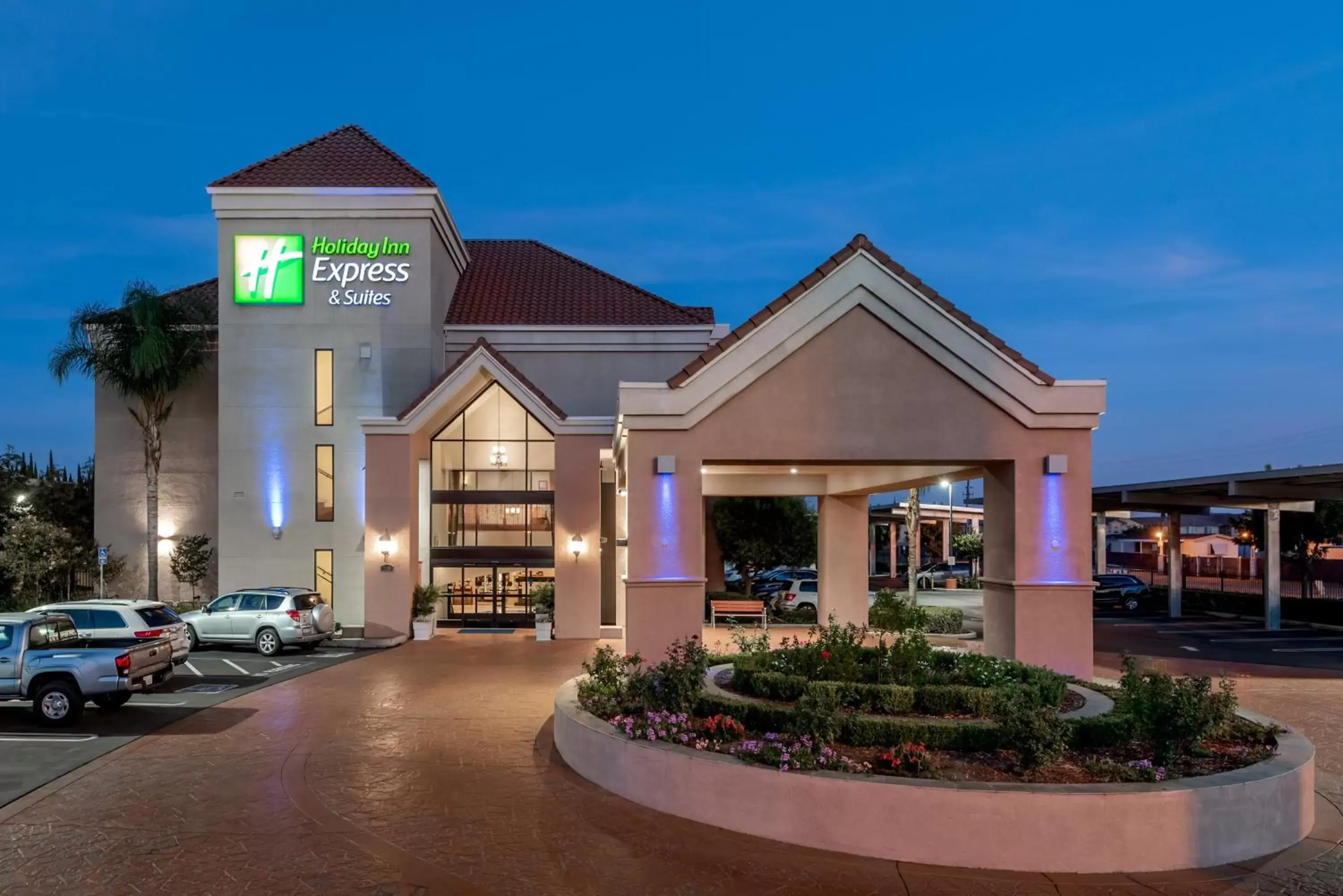Property Building in Holiday Inn Express Lathrop - South Stockton, an IHG Hotel
