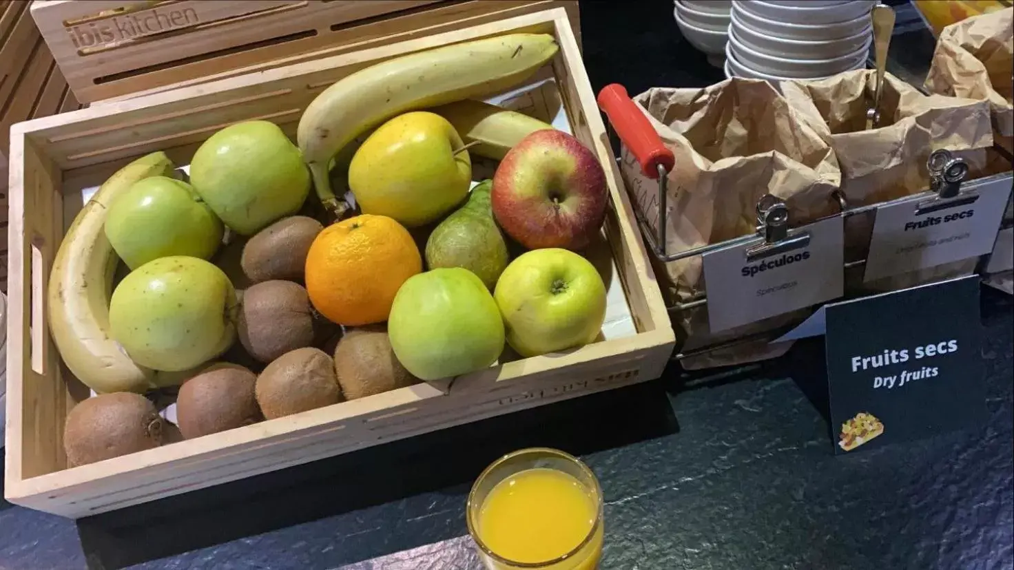 Breakfast in Ibis Aéroport Bâle Mulhouse