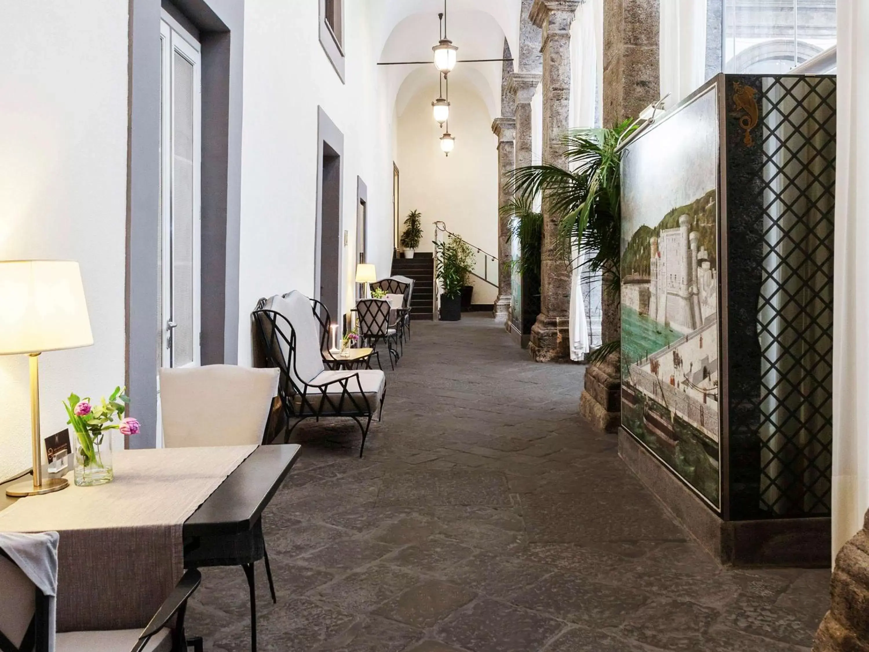 Restaurant/places to eat in MGallery Palazzo Caracciolo Napoli - Hotel Collection
